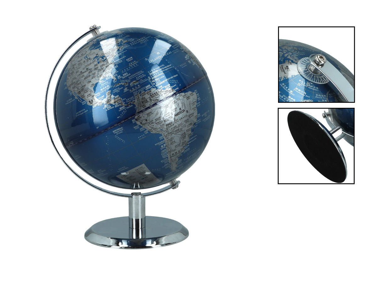 Petit globe décoratif bleu et argenté personnalisable par gravure, idéal comme cadeau, hauteur 20 cm, élégante décoration de salon avec des noms géographiques en anglais et en chinois.