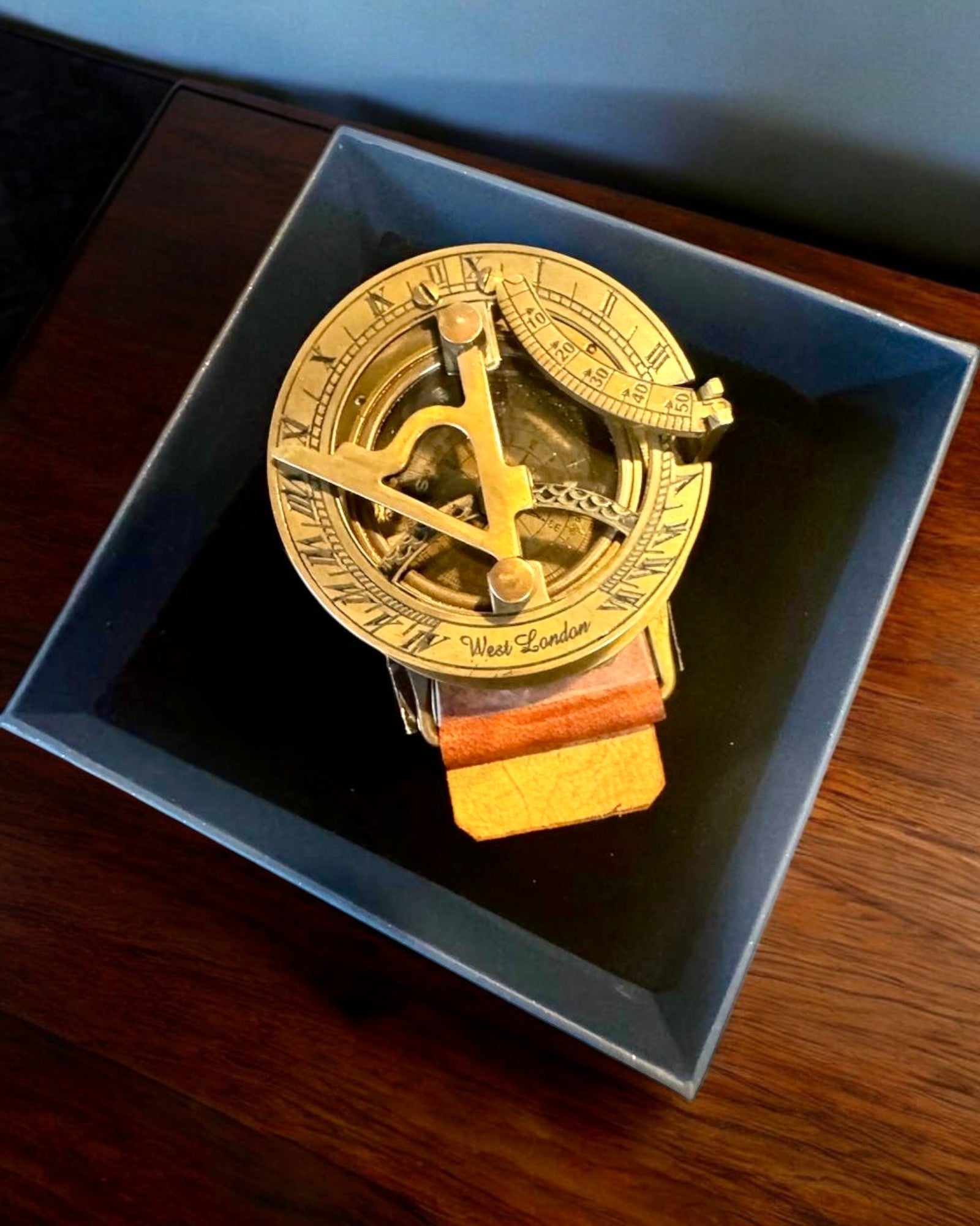 Orologio Solare "Antico Compasso", orologio da polso con bussola, possibilità di personalizzazione con incisione