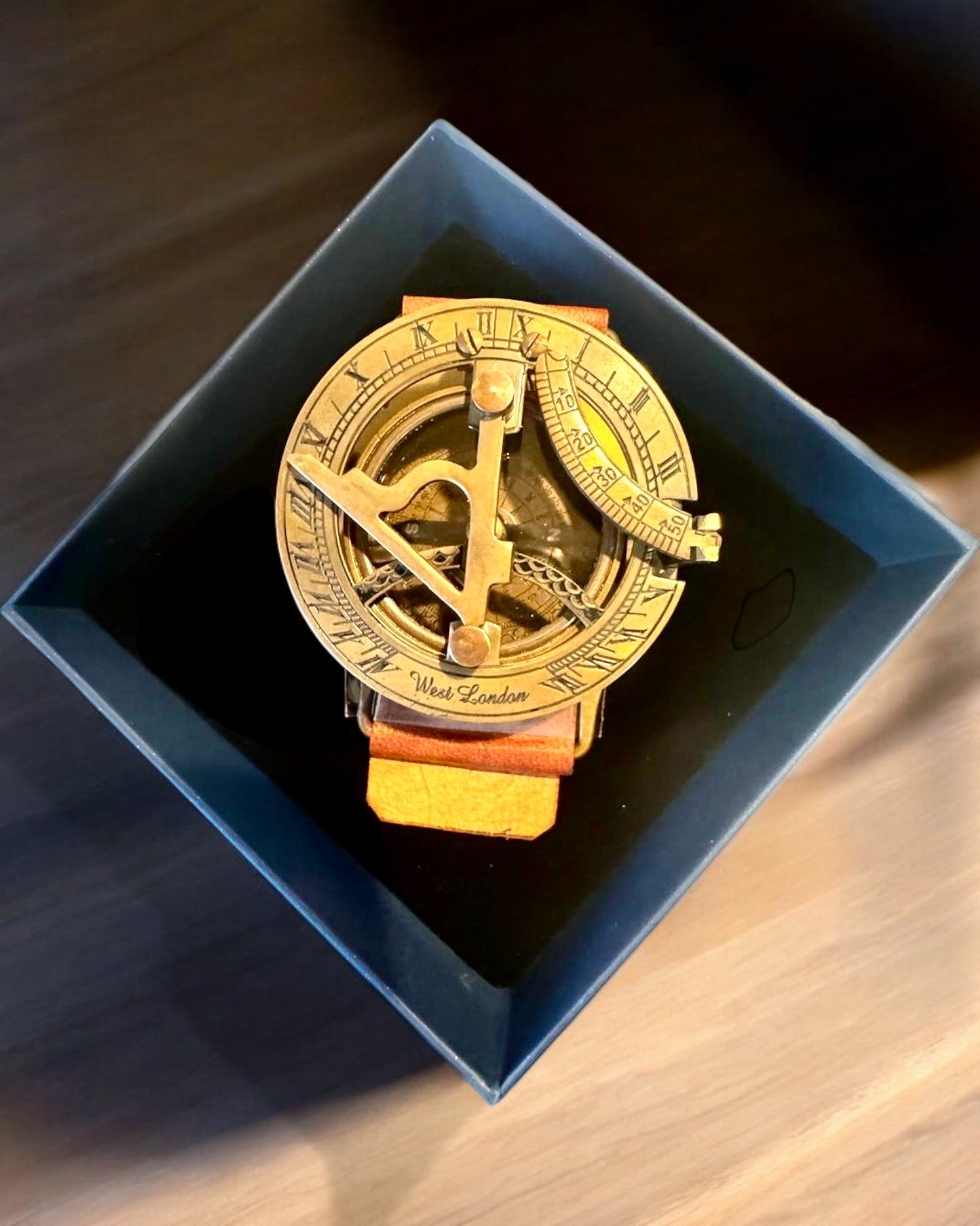 Orologio Solare "Antico Compasso", orologio da polso con bussola, possibilità di personalizzazione con incisione