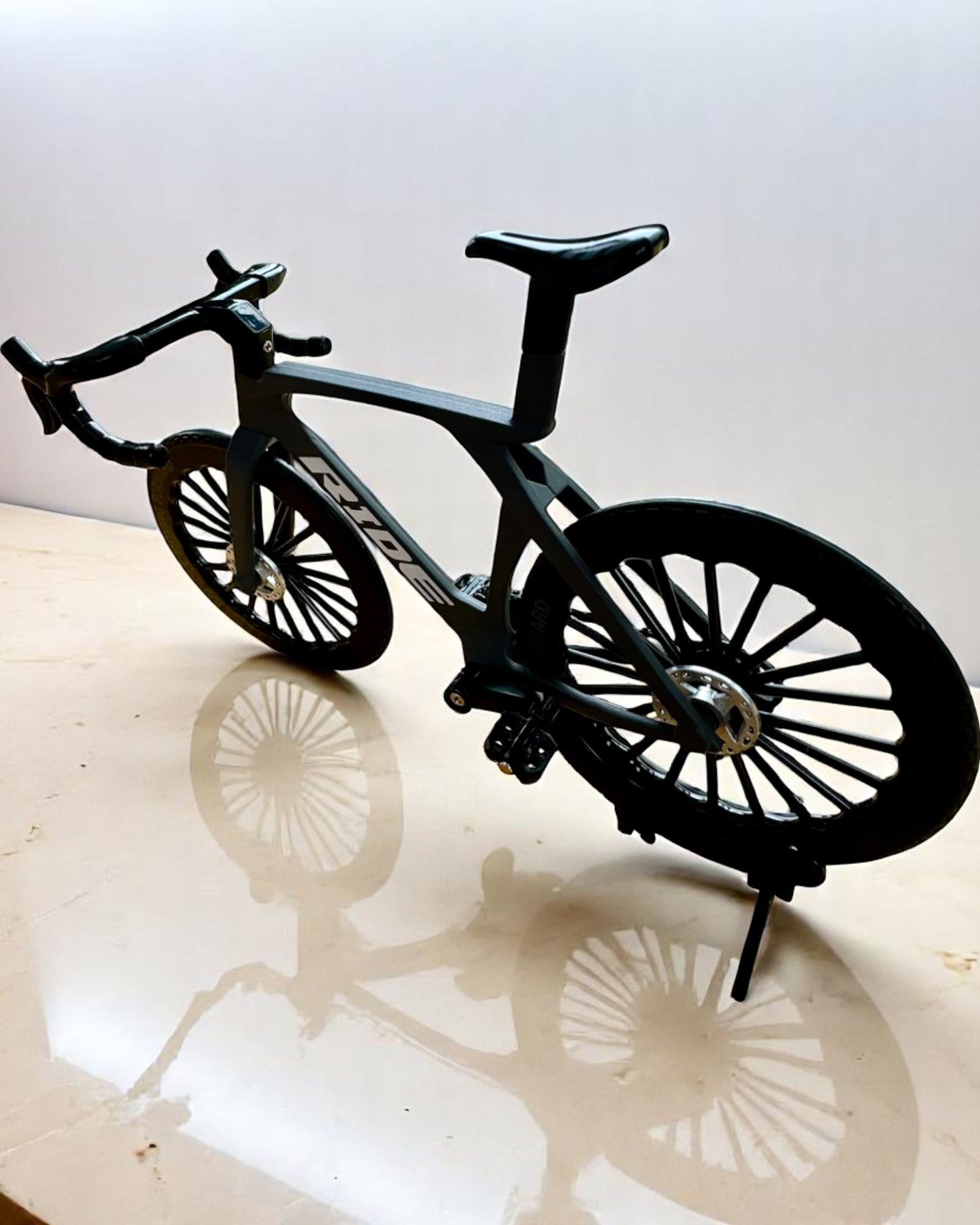 Mini Rameur „Speedster” – modèle de collection avec option de gravure, 2 variantes au choix