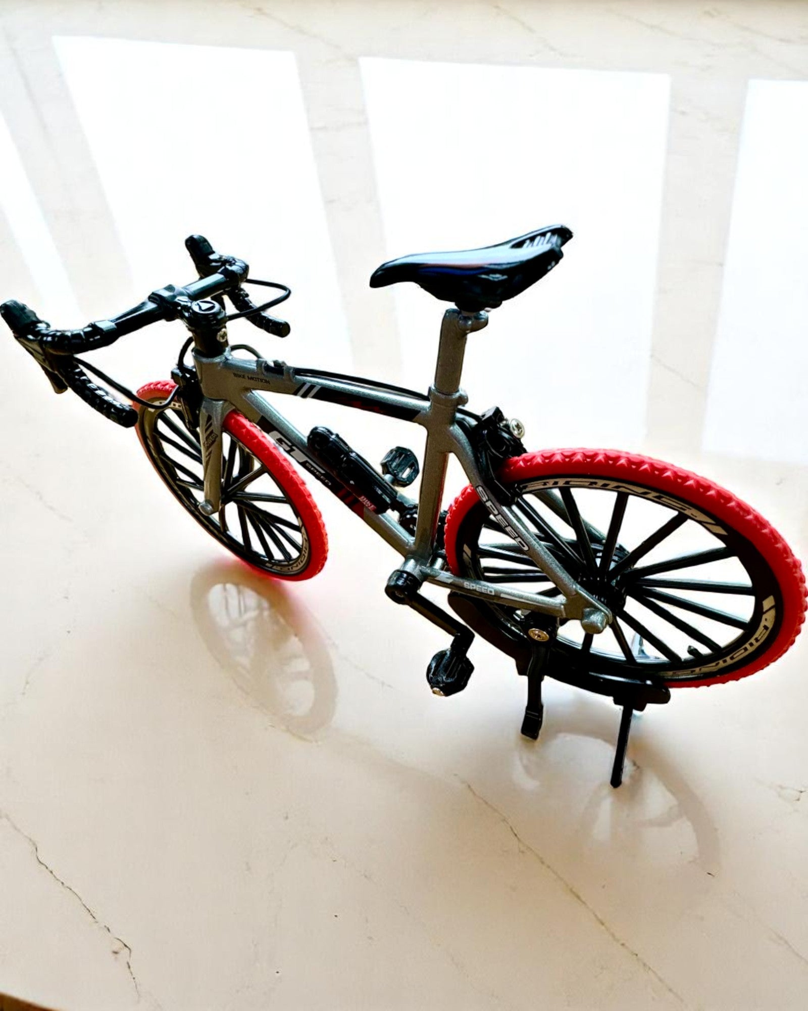 Mini Rameur „Speedster” – modèle de collection avec option de gravure, 2 variantes au choix