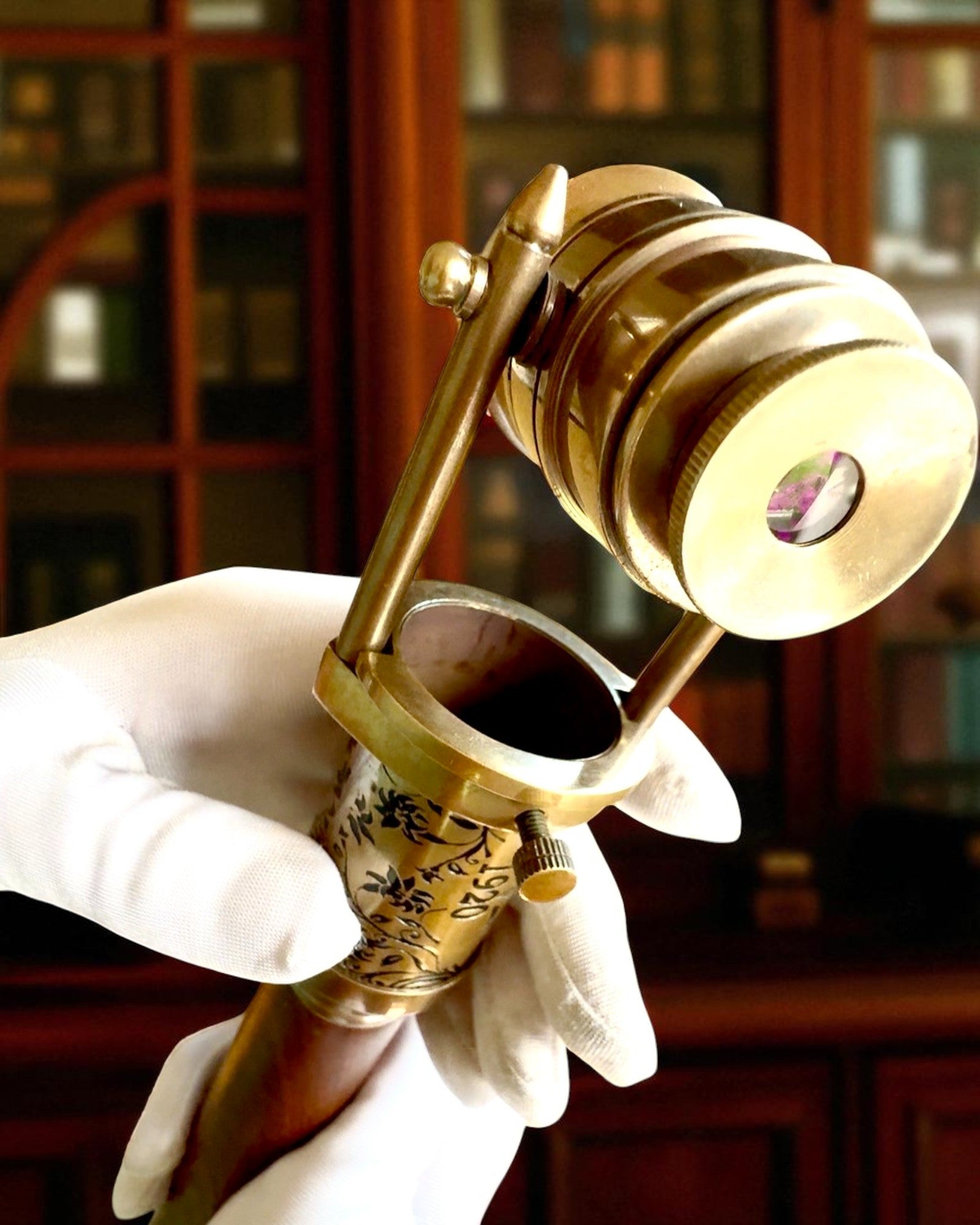 Canne Navigateur 2.0 avec boussole et longue-vue cachée, possibilité de personnalisation par gravure pour un cadeau