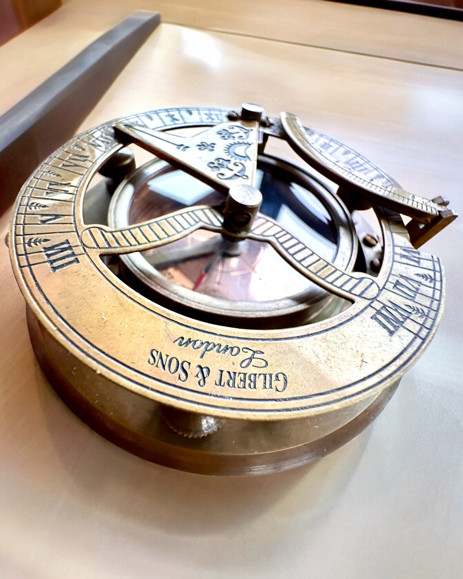 Captain's Compass "Explorer 2" - personalization option with engraving for a gift, 2 color variants to choose from