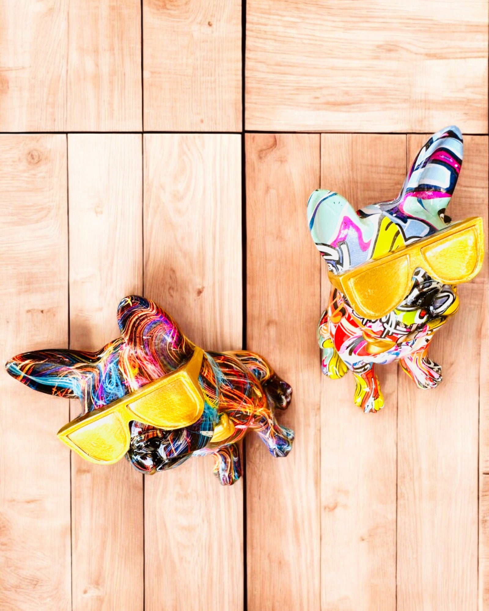 Bulldog Colorato con Occhiali - Decorazione d'Interni Unica, statuetta decorativa per regalo, personalizzazione con incisione