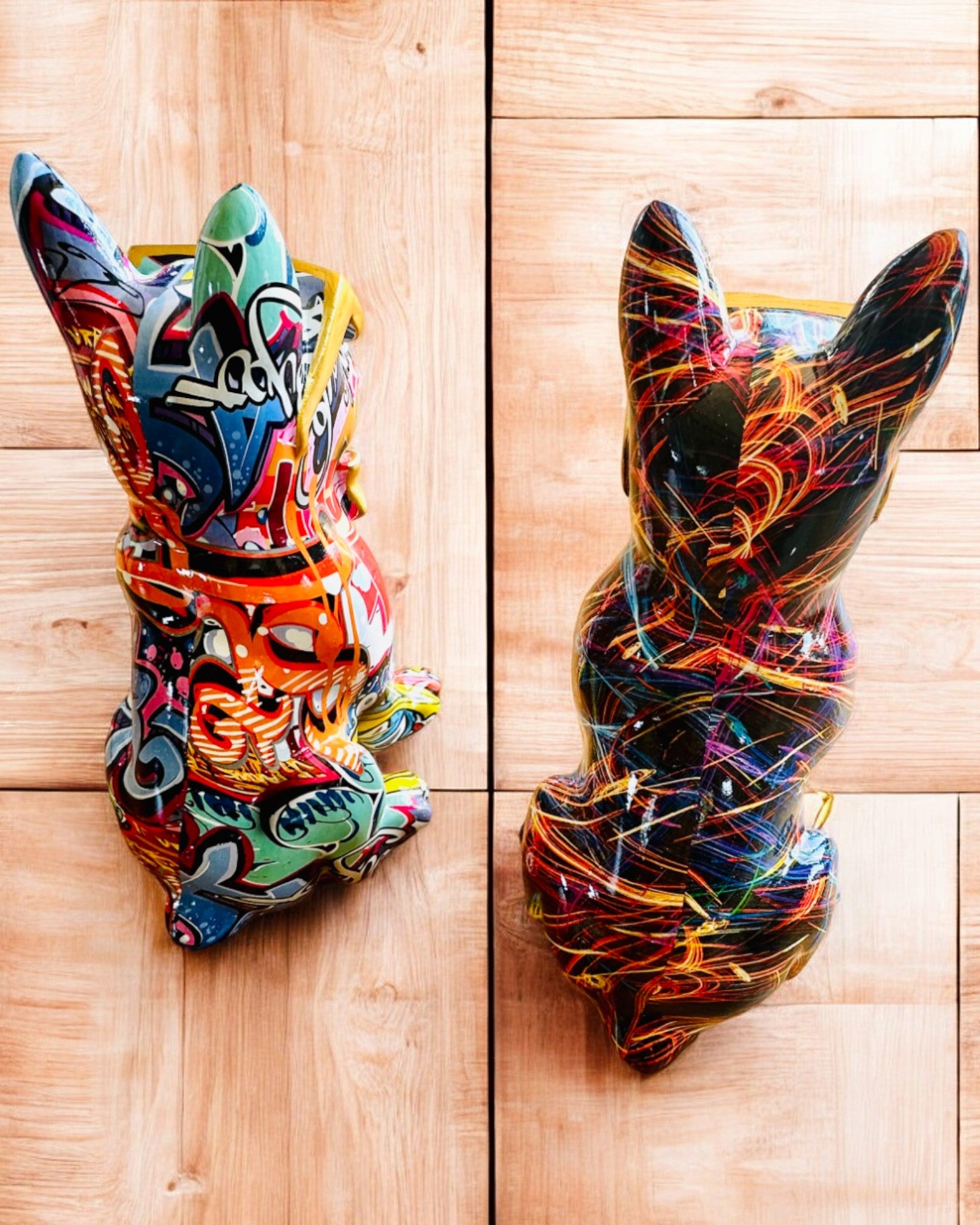 Bulldog Colorato con Occhiali - Decorazione d'Interni Unica, statuetta decorativa per regalo, personalizzazione con incisione