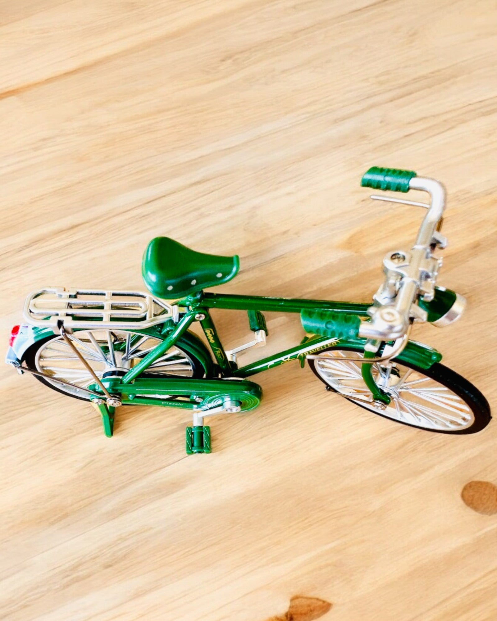 Modell des Fahrrads "Retro Classic" - Miniatur mit Gravur, ideal als Geschenk