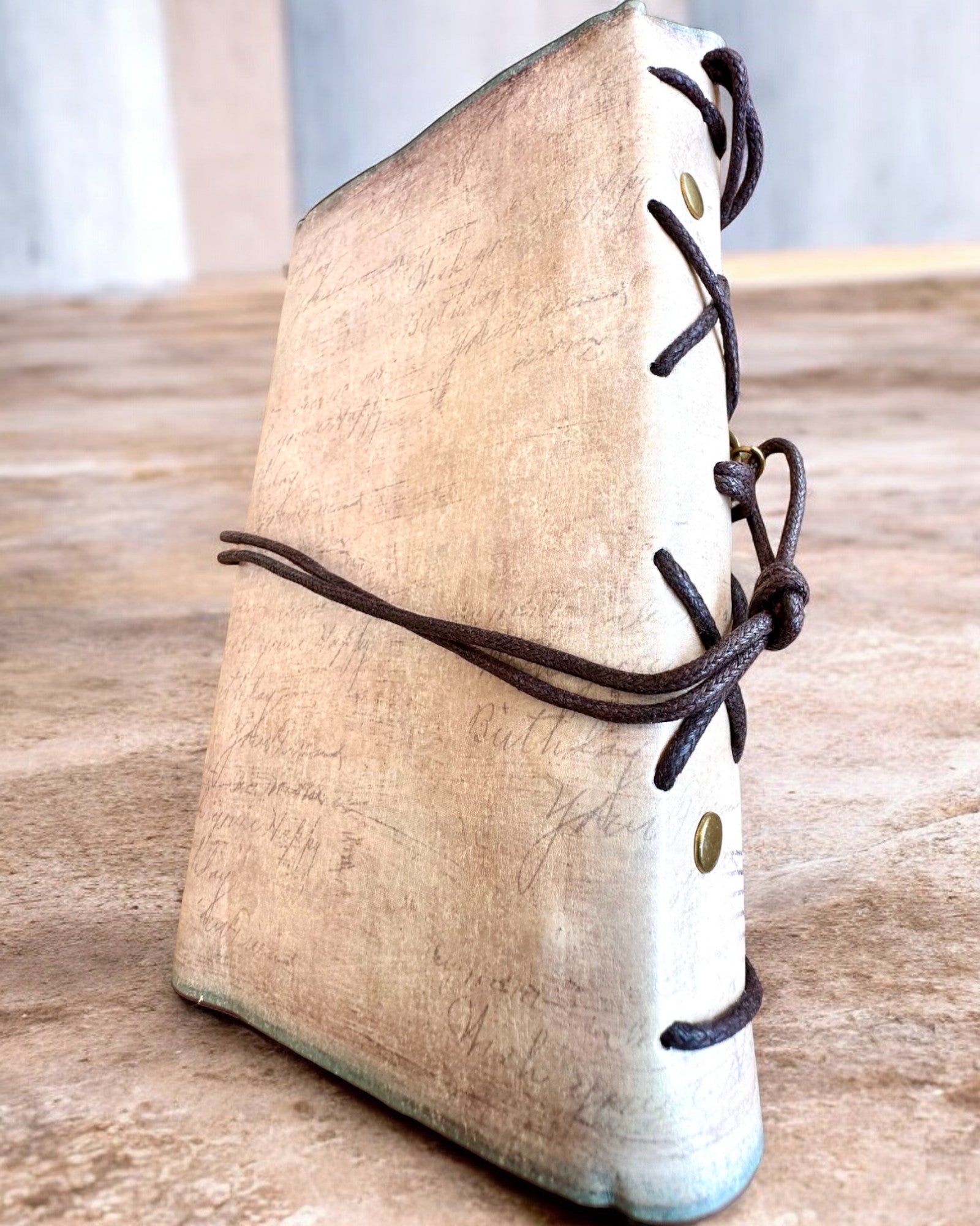 Vintage Memoire Notizbuch mit personalisierter Gravur - 3 Designs zur Auswahl, Notizbuch als Geschenk