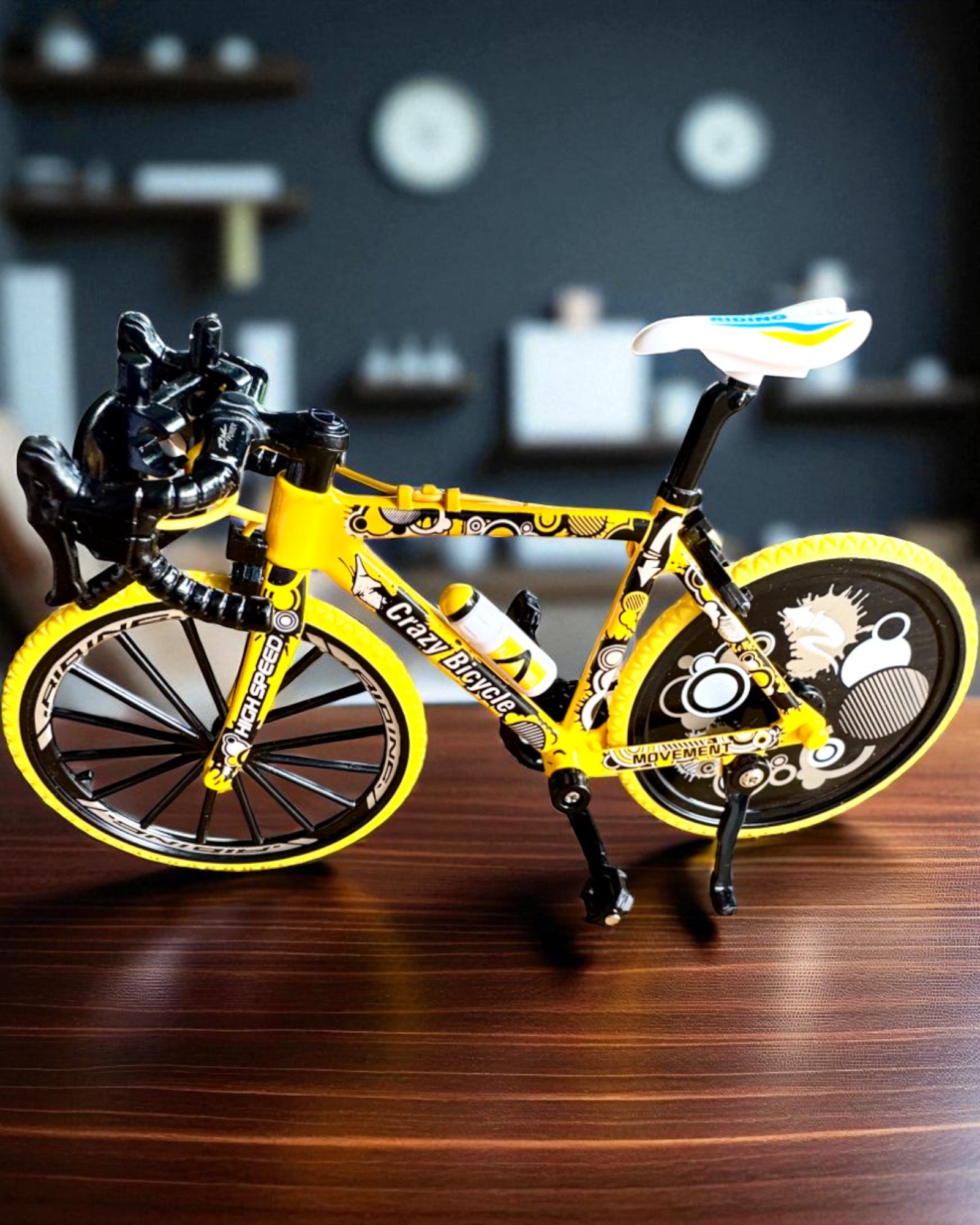 Modello in miniatura in metallo Bicicletta da collezione "Speed Rider 1.2" – personalizzazione con incisione per regalo, 2 varianti di colore