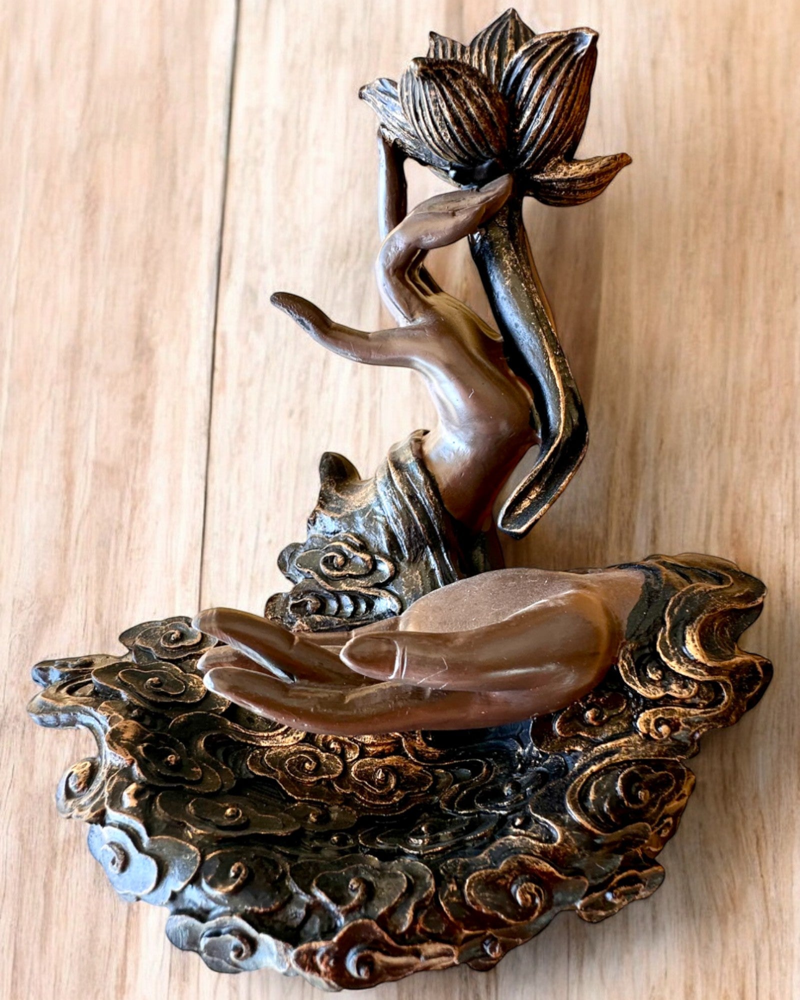 Mystical Hand, Incense Burner, Incense Holder with Flow, personalization with engraving available for gift