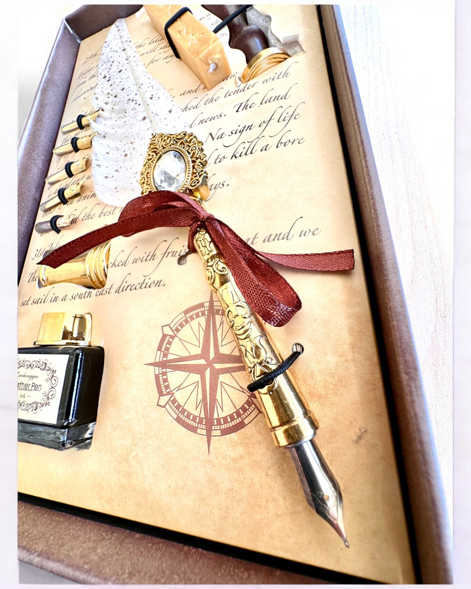 "Elegance in Practice" Calligraphy Set with Engraving Option, as a gift. 2 color variants to choose from.