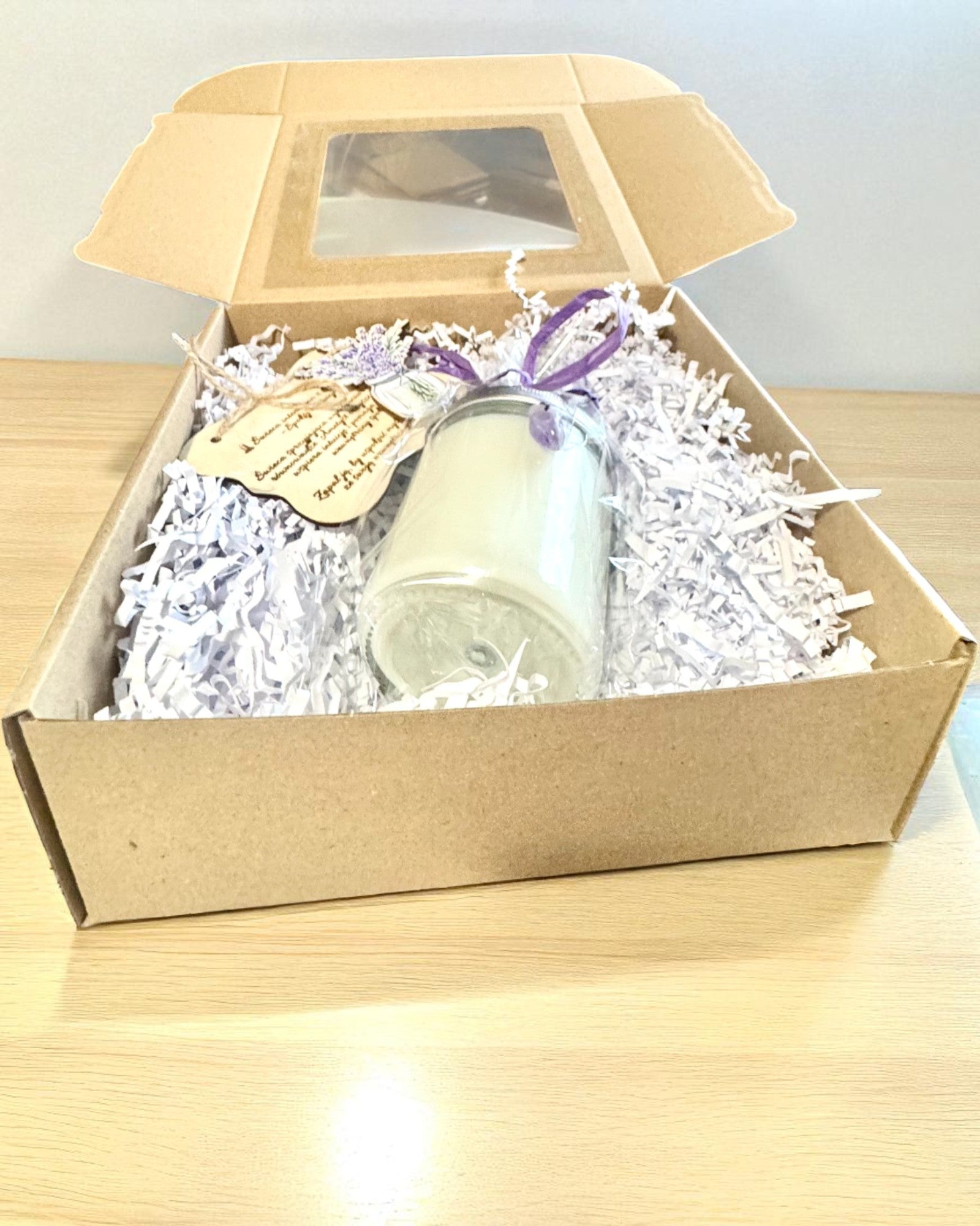 Amethyst Intentional Soy Candle – peace, harmony and purification, 250 ml, option for personalization as a gift