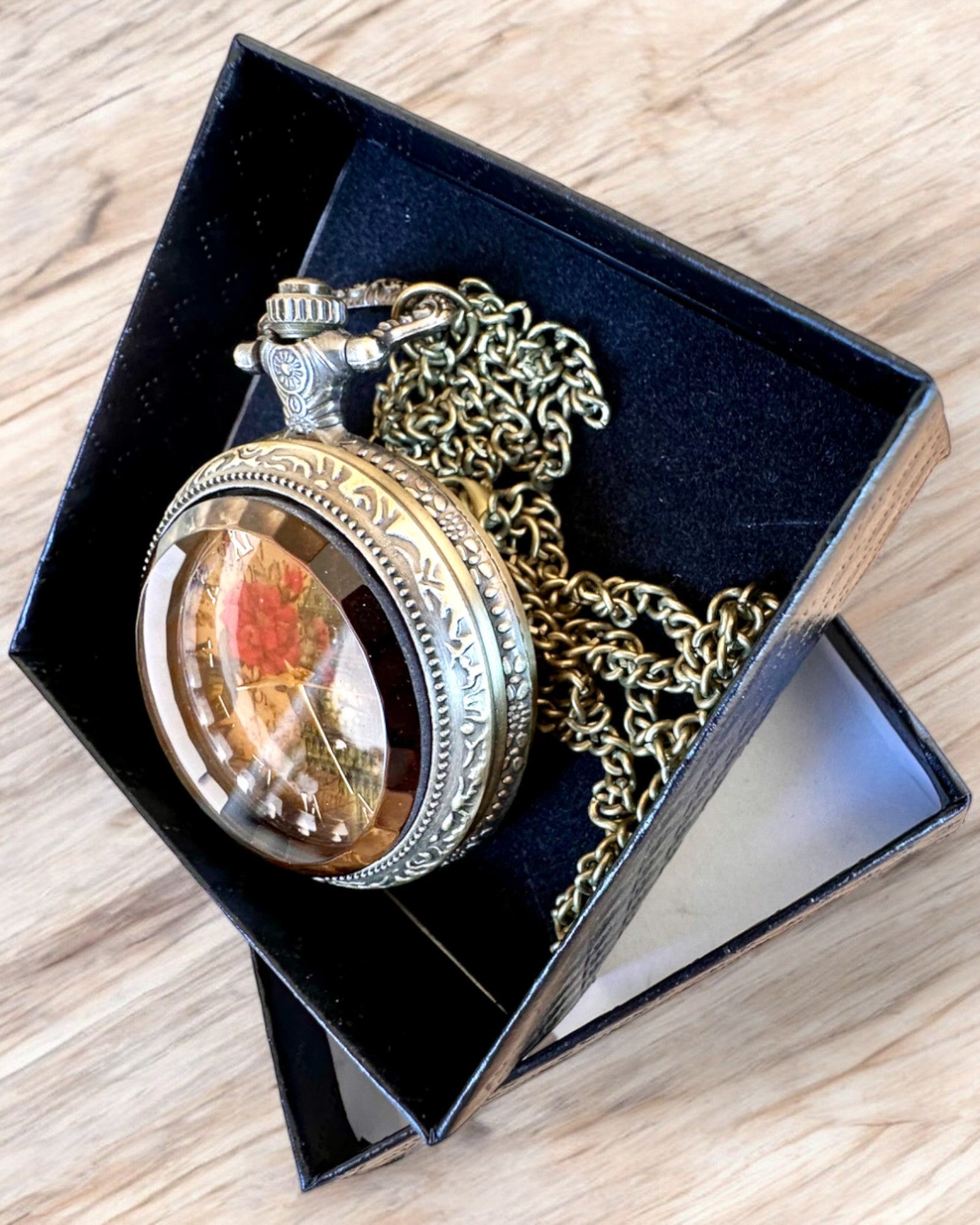 Taschenuhr "Vintage Charm" mit Gravur zur Personalisierung als Geschenk