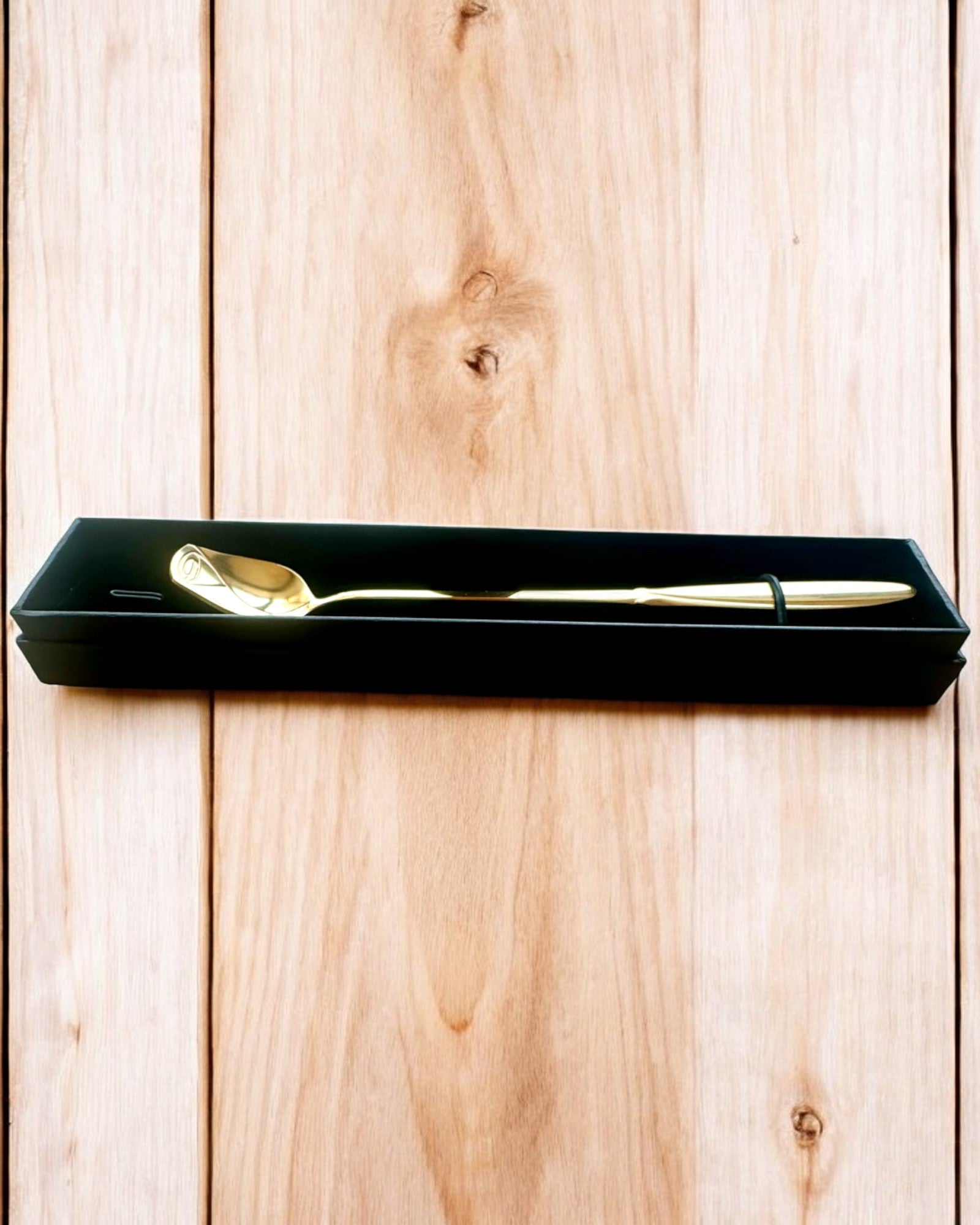 Cucchiaino Personalizzato Rosa con Opzione di Incisione per Regalo - 3 varianti di colore disponibili