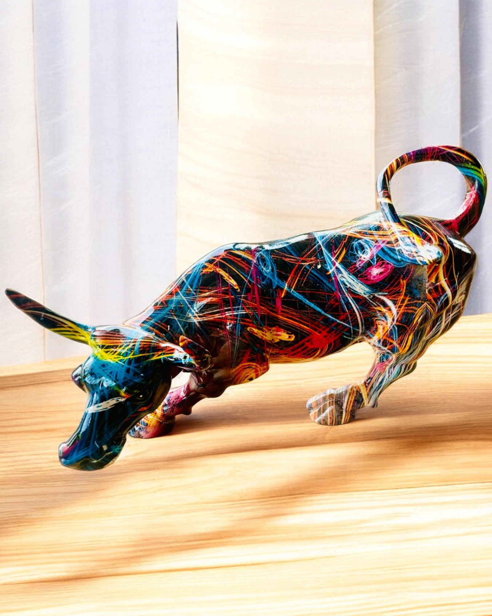 Sculpture Taureau Décoratif "BullArt" – Art Unique avec Option de Gravure - 4 variantes de couleur, pour un cadeau personnalisé