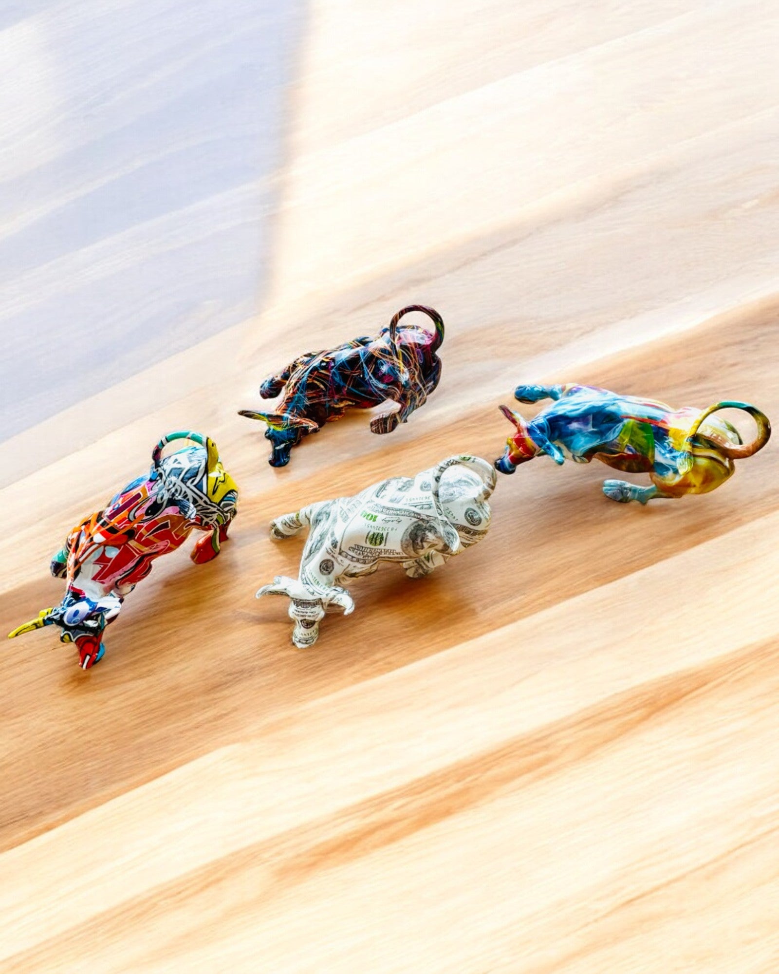 Sculpture Taureau Décoratif "BullArt" – Art Unique avec Option de Gravure - 4 variantes de couleur, pour un cadeau personnalisé