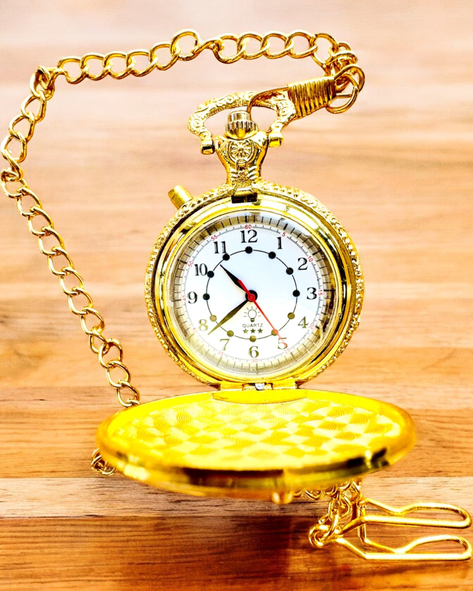 Taschenuhr "Motorrad-Elegant 2" – Gravur als Geschenk, 3 Farbvarianten