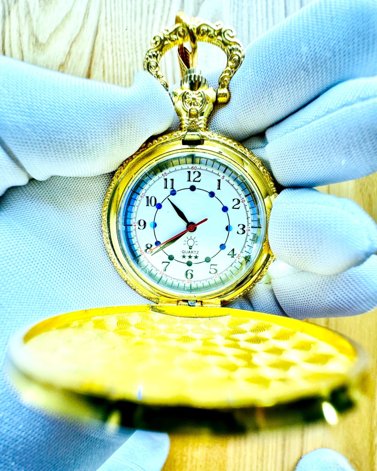 Taschenuhr "Motorrad-Elegant 2" – Gravur als Geschenk, 3 Farbvarianten