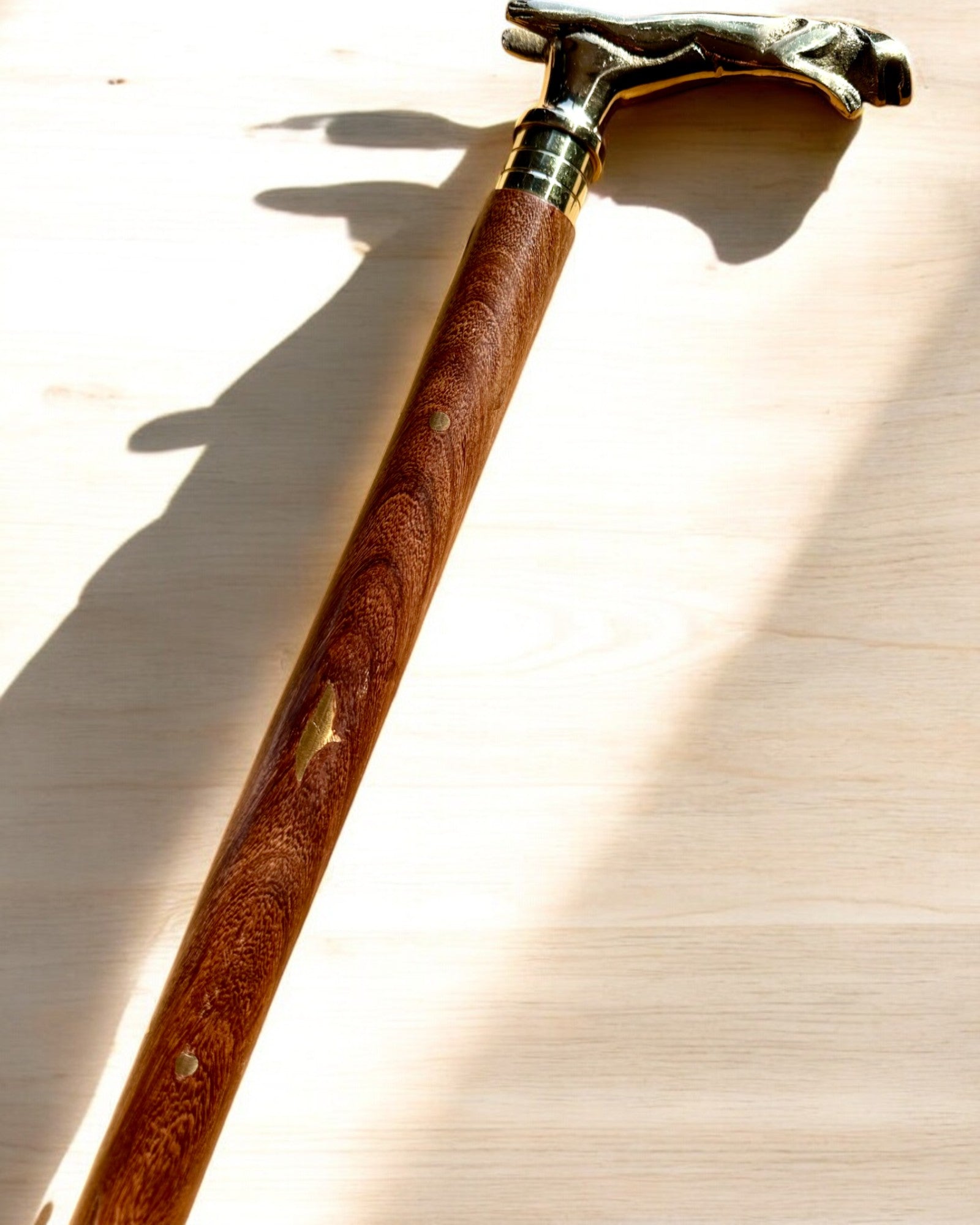 Bastone da passeggio "Jaguar Elegance" in legno di mango - possibilità di personalizzazione con incisione