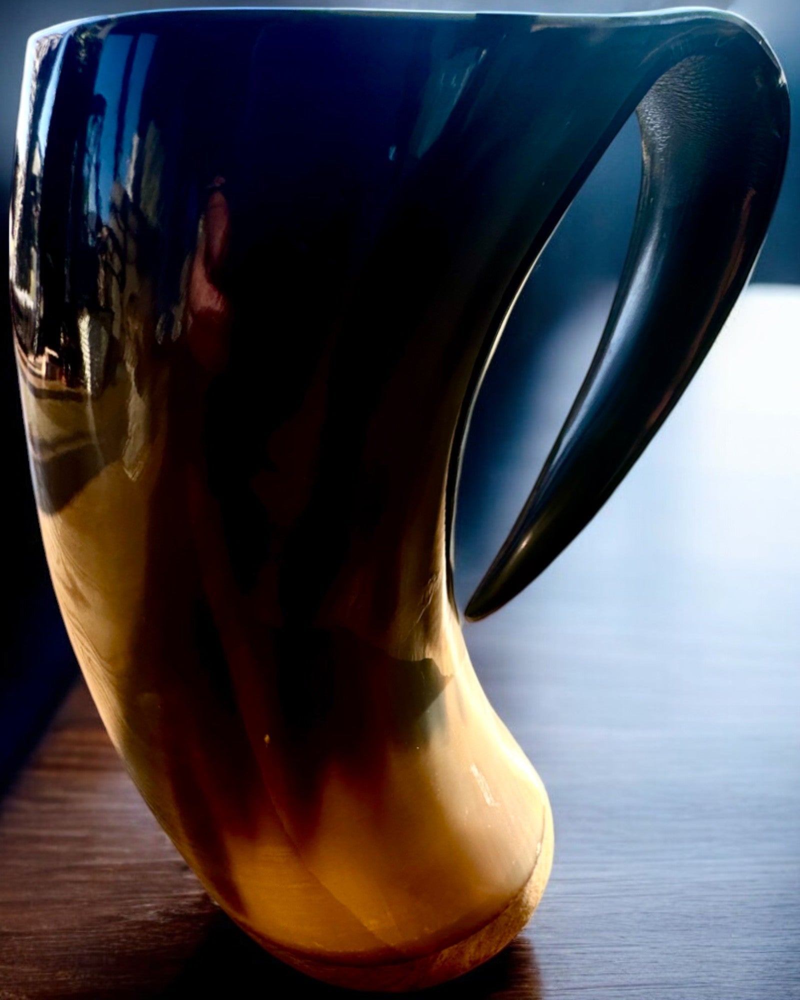 Compatto, 350 ml, Boccale Intagliato Capolavoro con possibilità di personalizzazione con incisione - 2 varianti di colore