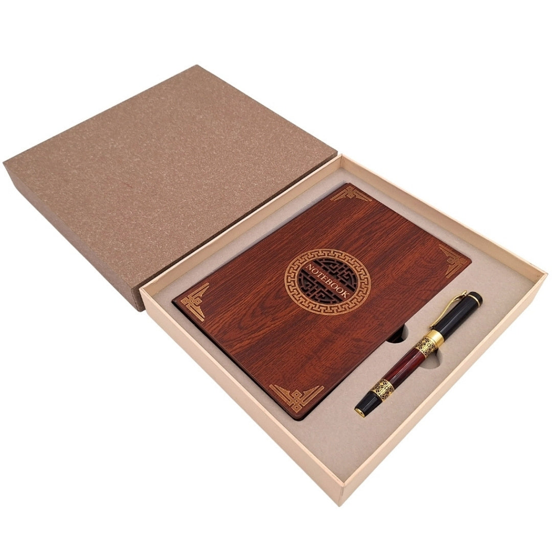 Exklusives Premium-Geschenkset Notizbuch A5 aus Holz + Kugelschreiber – EE2