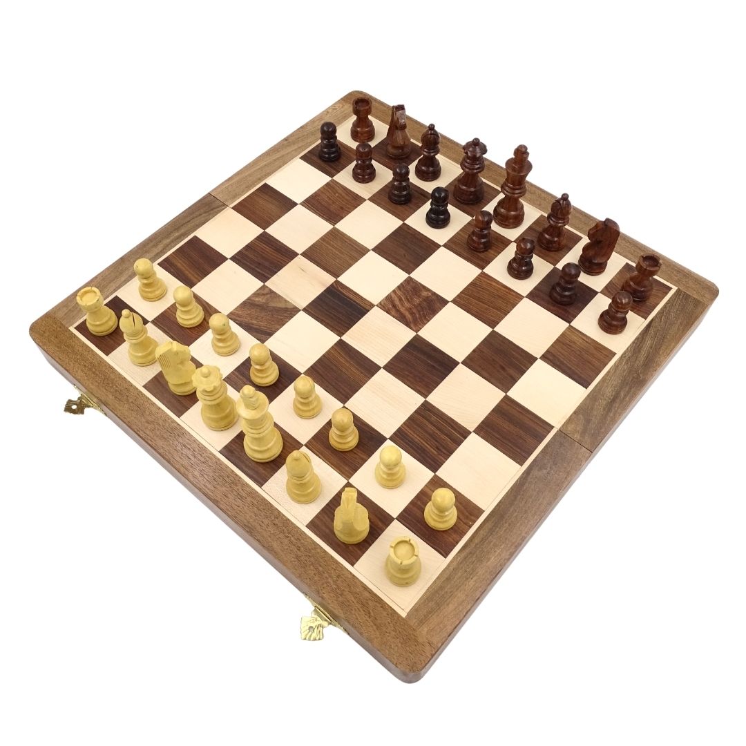 Holz-Schachspiel 40×40 cm– kleiner Mangel – klappbares Schachbrett - G114