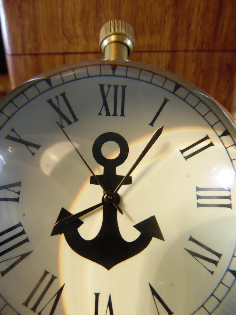 Maritime Uhr in Holzkasten NI406A/1
