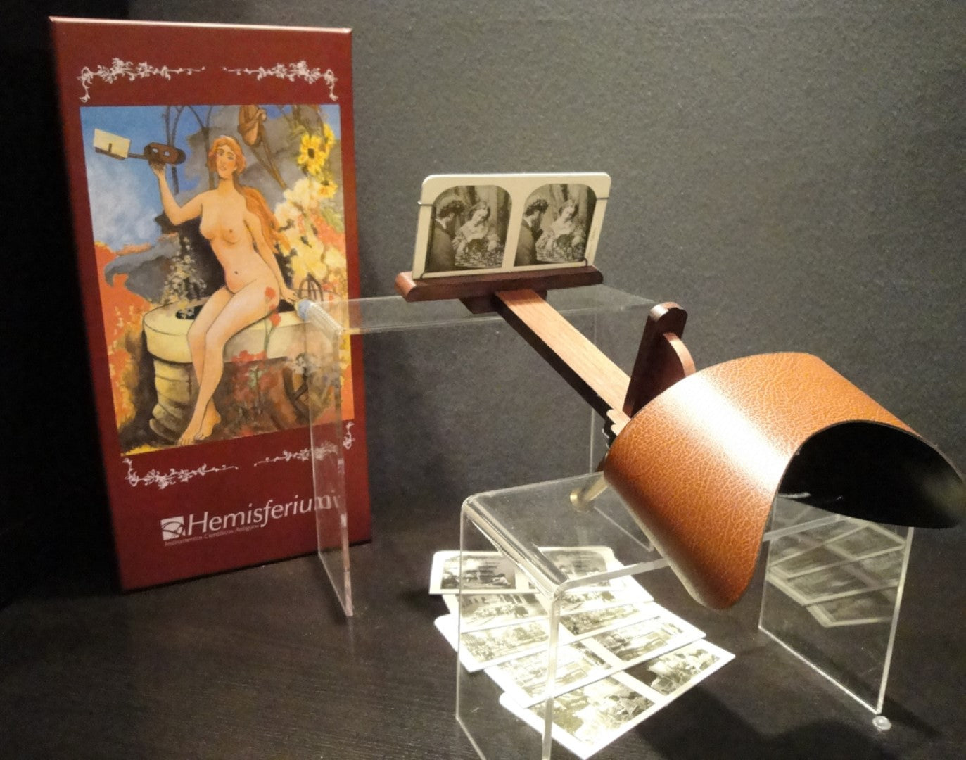 Stereoskop - optisches Gerät im Retro-Stil - H60