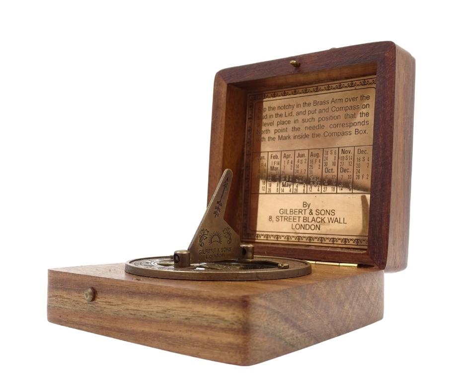 Bussola con Orologio Solare Gilbert in Custodia di Legno con Possibilità di Personalizzazione Incisa