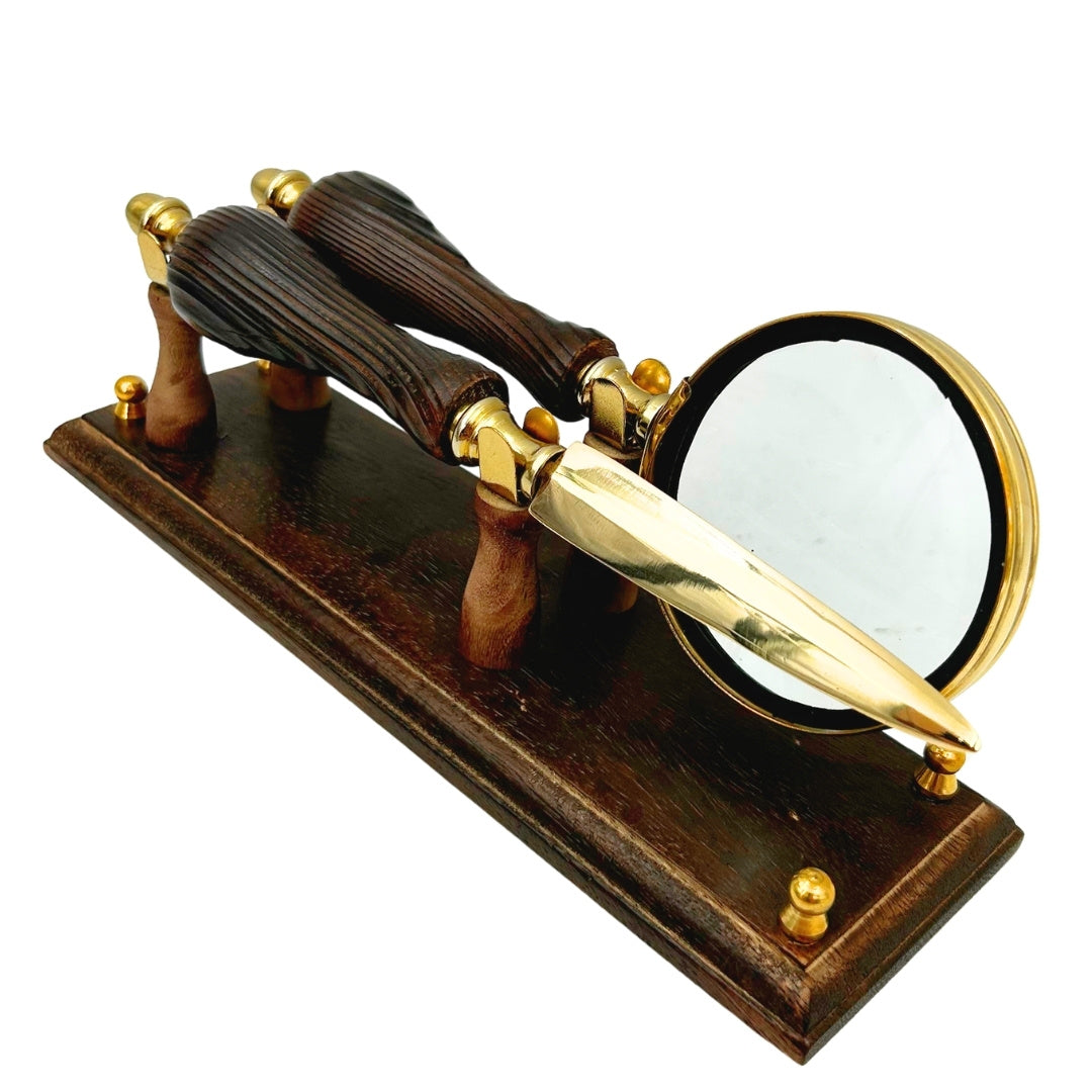 Ensemble de bureau rétro stylé avec gravure