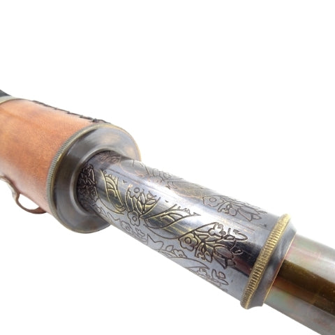 Retro-Messingfernrohr mit Lederbezug und Riemen - Replik - NC1596