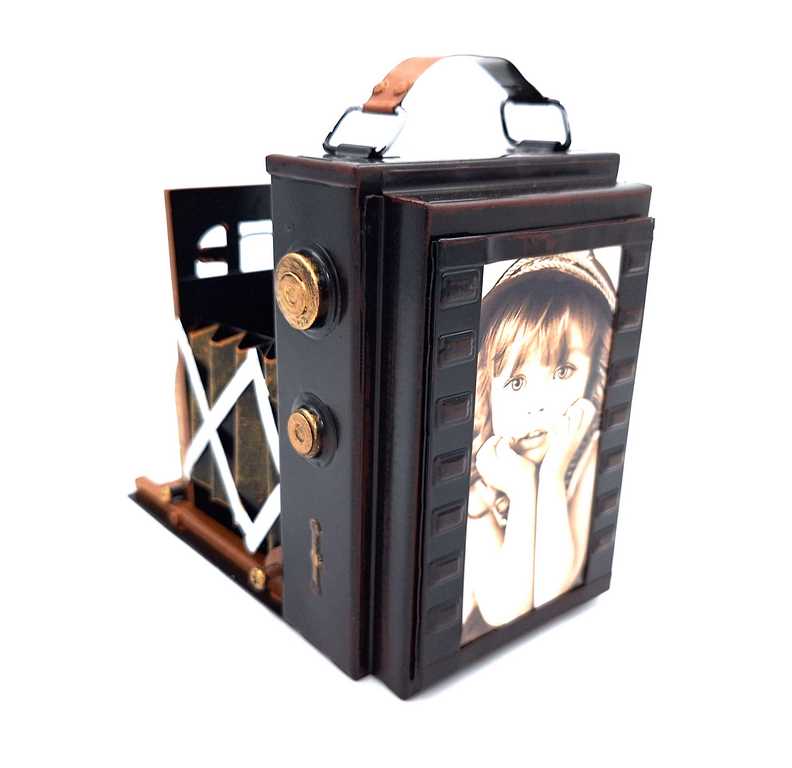 Retro-Kamera - Geschenk für Fotografen oder Filmemacher – A144