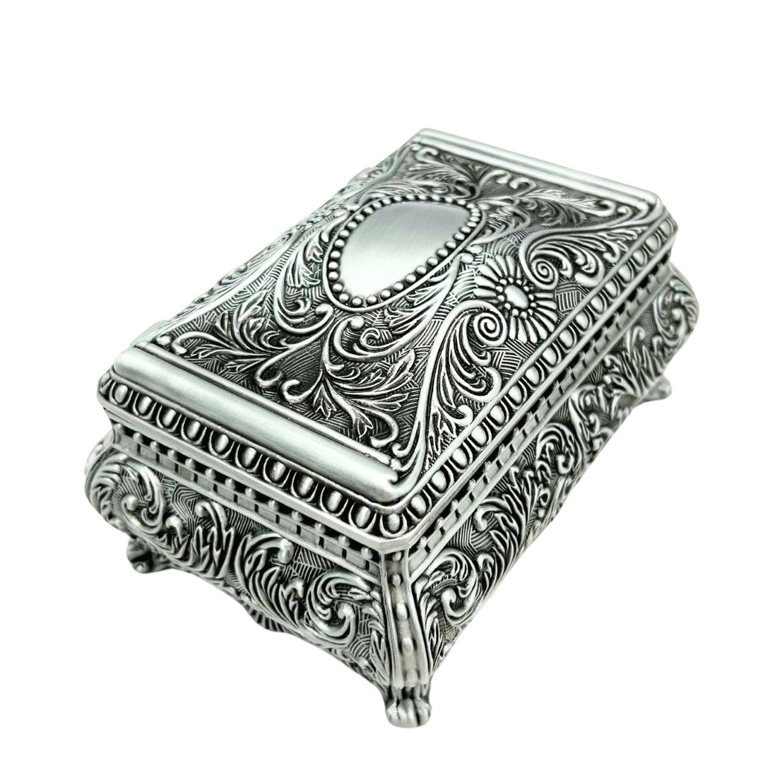 Silberne Metallschatulle für Schmuck – 20-74M