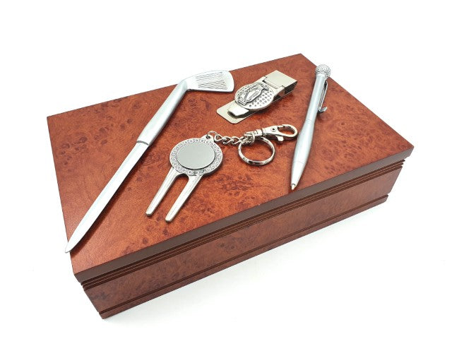 Golf - vierteiliges Geschenkset - ideales Geschenk für Golfliebhaber - G082