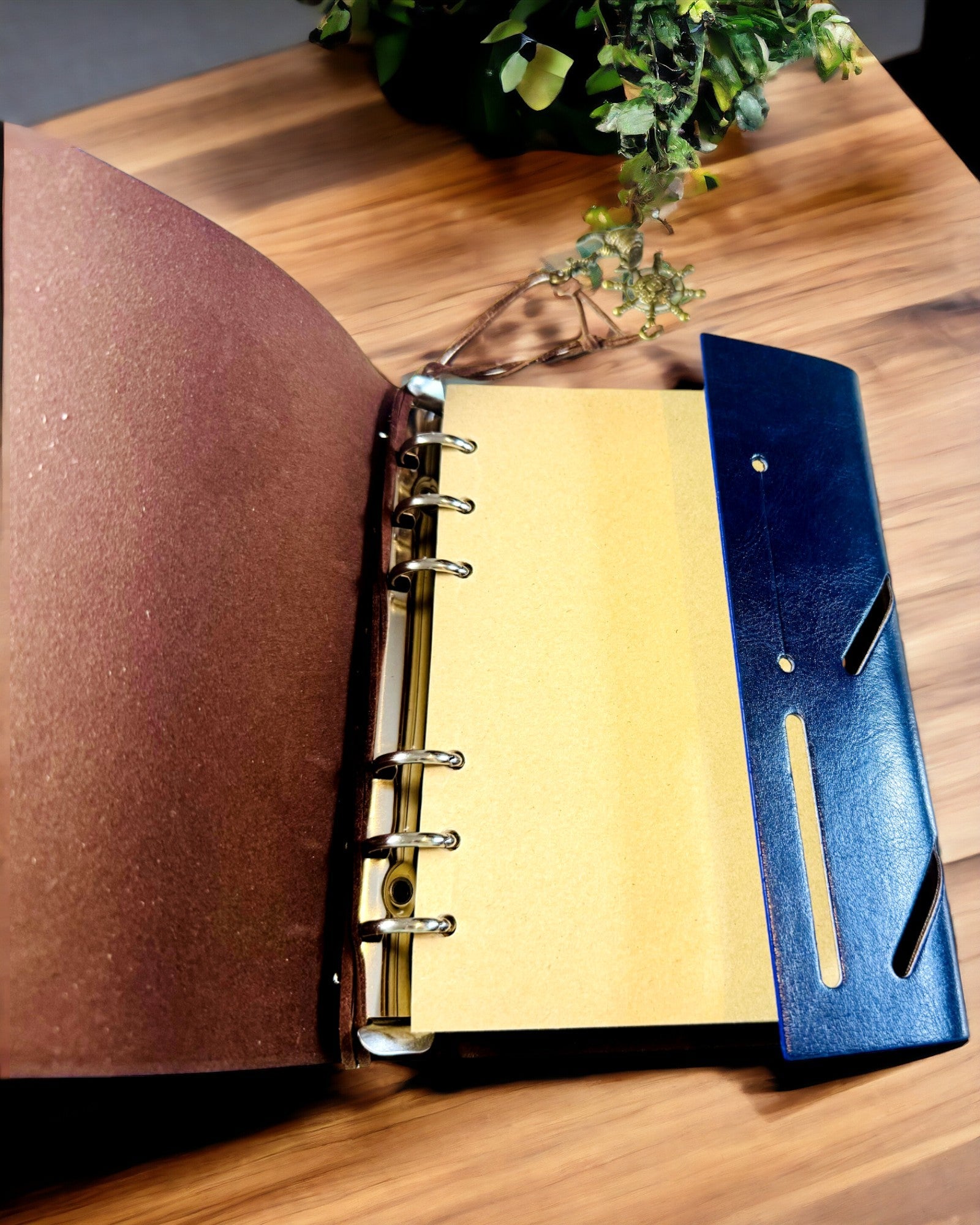 Taccuino Nautico Vintage formato A6 o A7 - con Motivo Bussola e Pagine Cuscinetto - Disponibile in diverse Varianti di Colore, possibilità di incisione