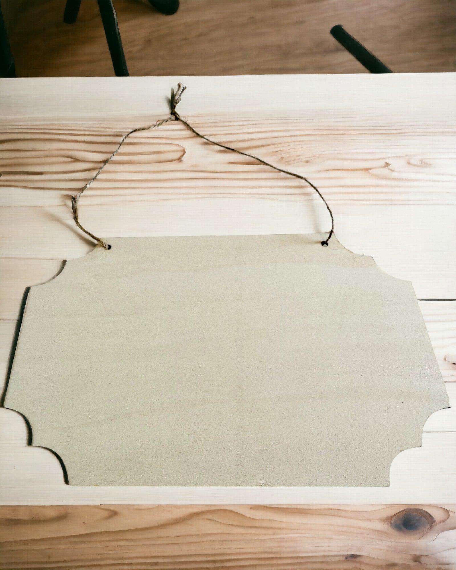 Ciondolo Decorativo in Legno Personalizzabile – Vari Formati