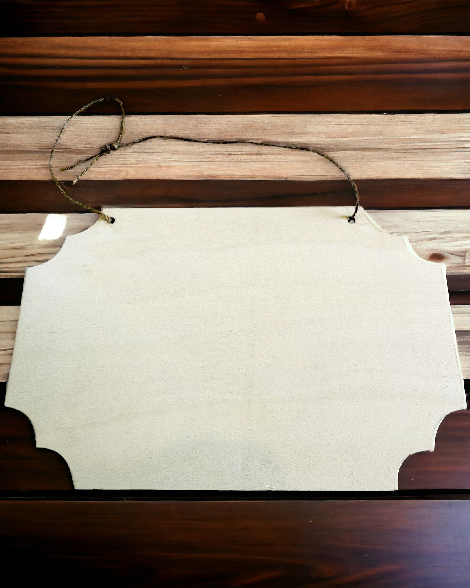 Ciondolo Decorativo in Legno Personalizzabile – Vari Formati