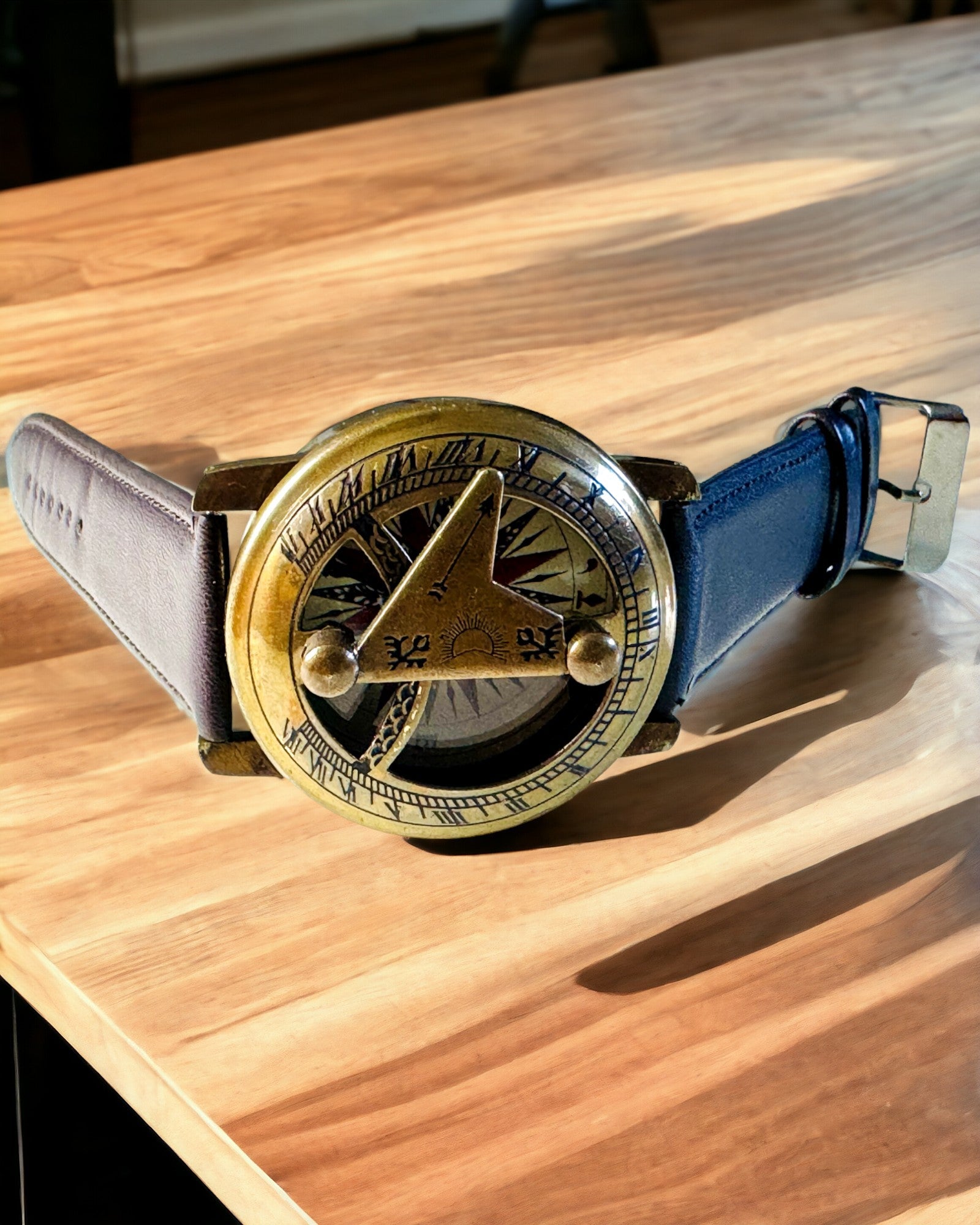 Montre Solaire avec Boussole - Fait Main, Artisanat Authentique, possibilité de gravure