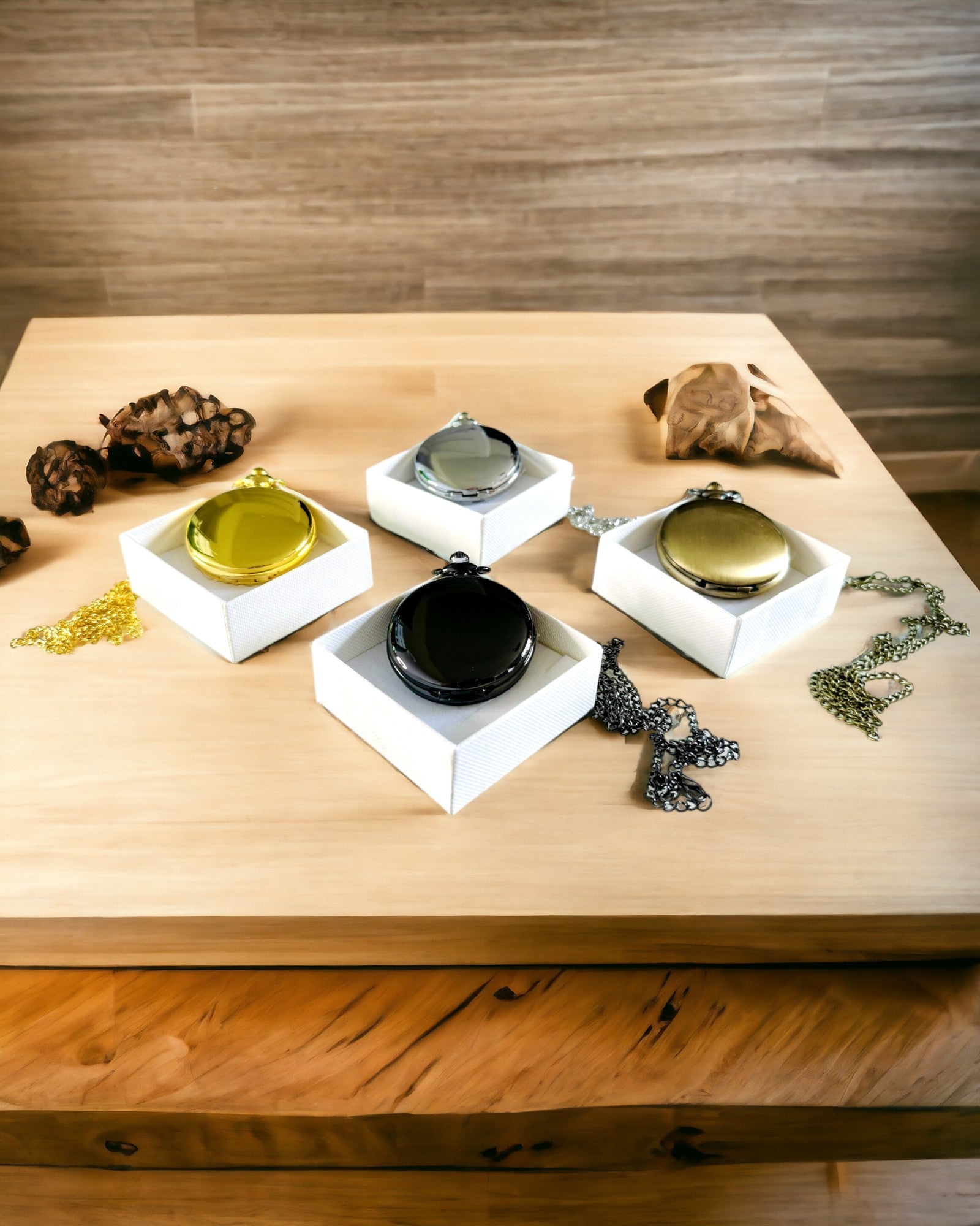 Taschenuhr im Vintage-Stil mit Personalisierungsmöglichkeit - gebürstetes Gold