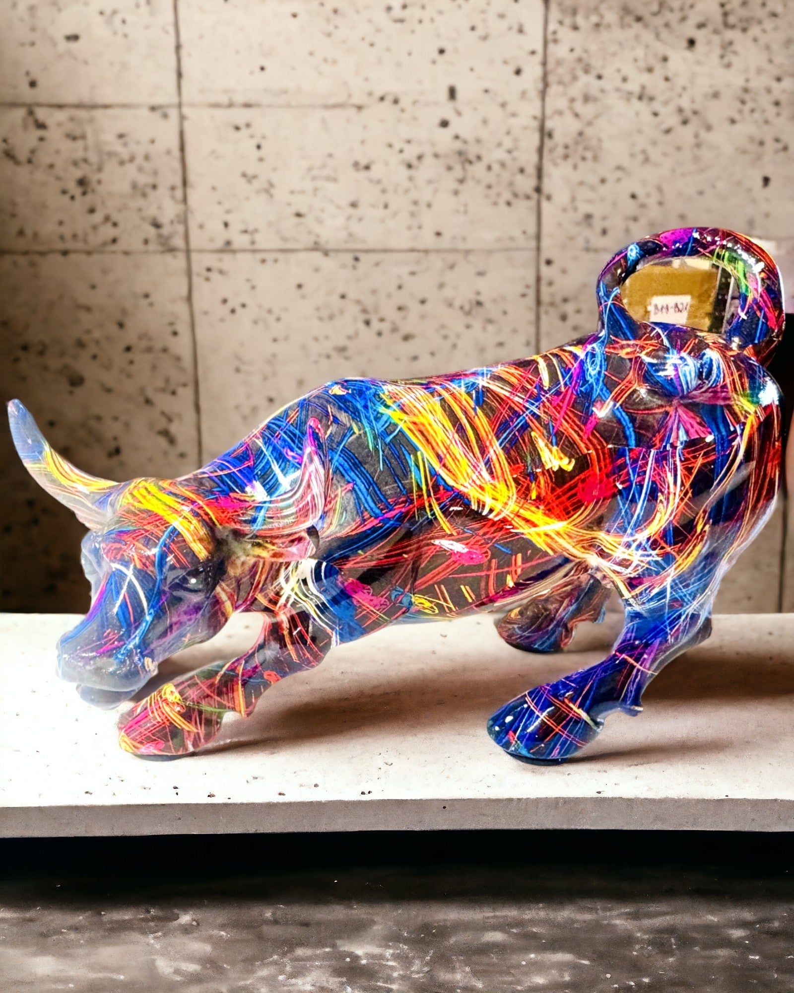 Sculpture Taureau Décoratif "BullArt" – Art Unique avec Option de Gravure - 4 variantes de couleur, pour un cadeau personnalisé