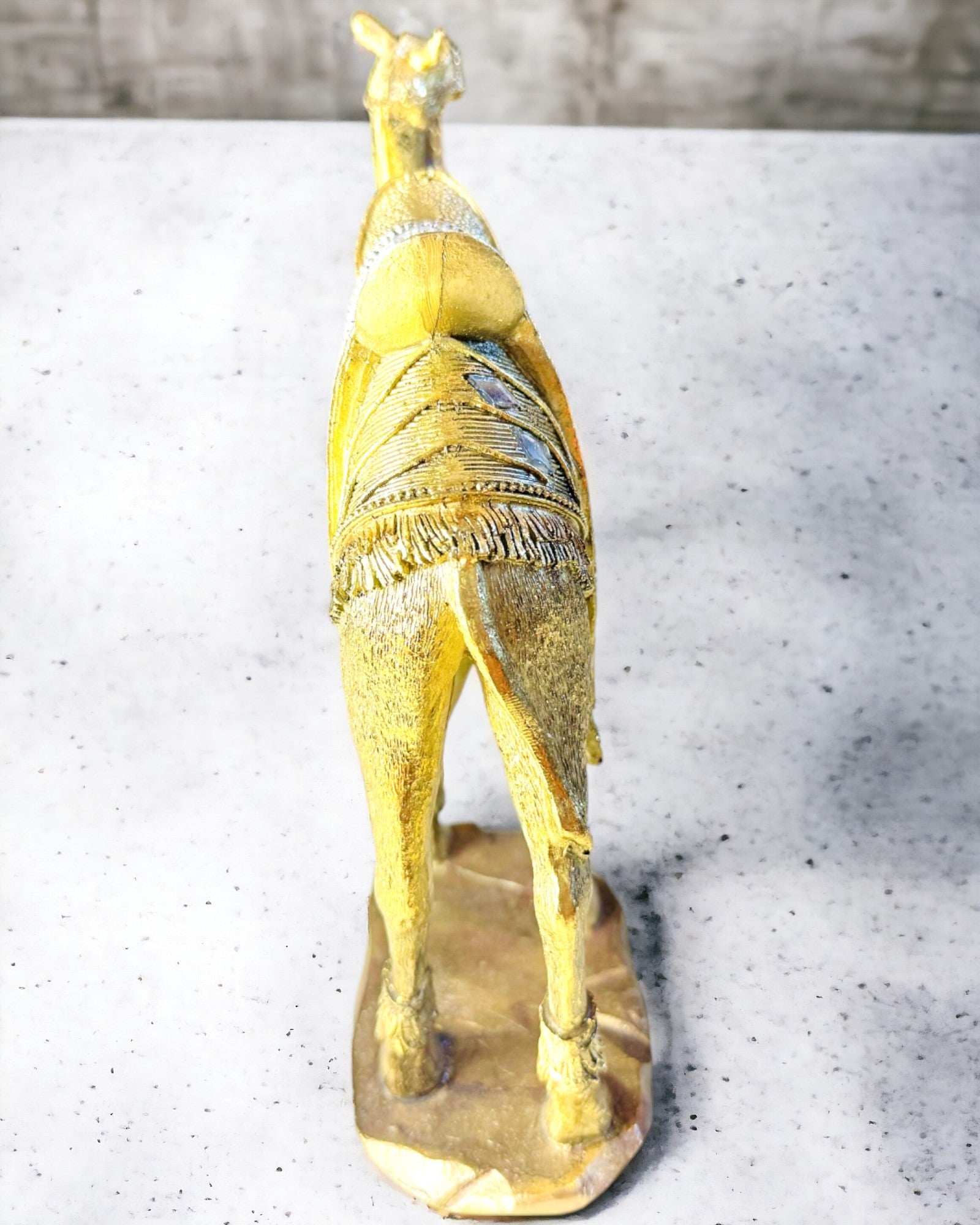 Statuetta Viandante del Deserto Decorativo Cammello in Resina con Possibilità di Incisione