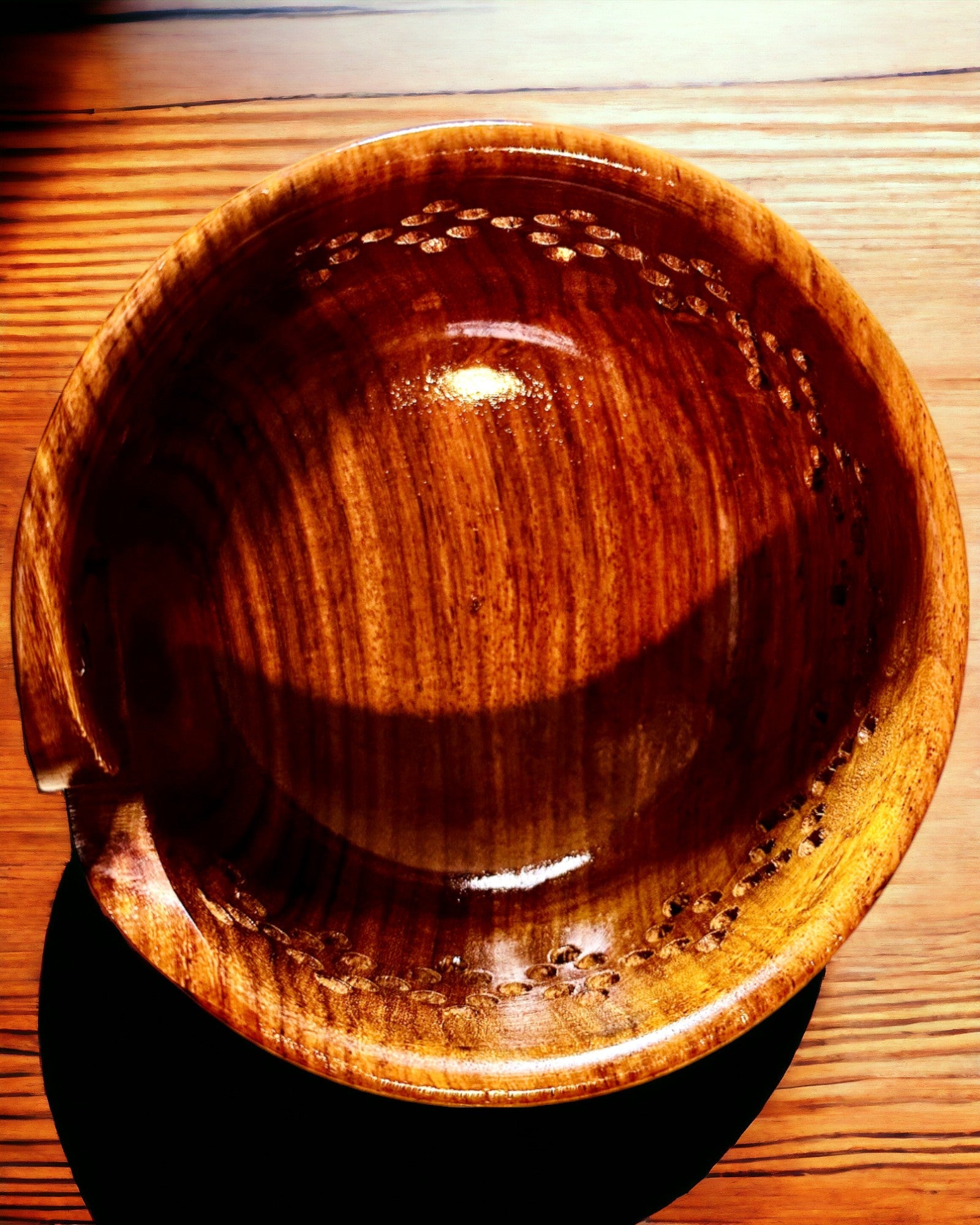 Bowl "Indyjskie Rękodzieło" - Premium, Handcrafted with Engraving Option