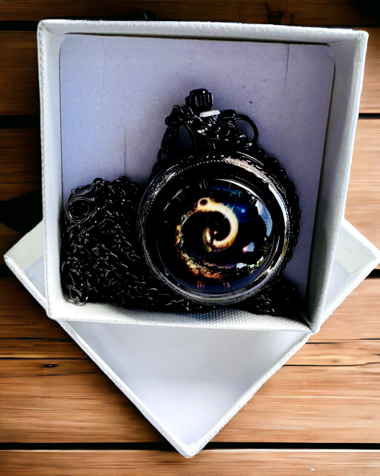 Montre de poche "Galactic Eye" personnalisation par gravure