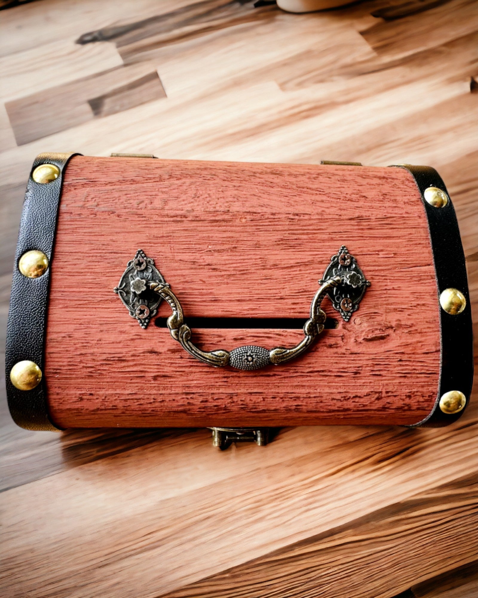 Magic Treasure Chest - Piggy Bank, personalization with engraving