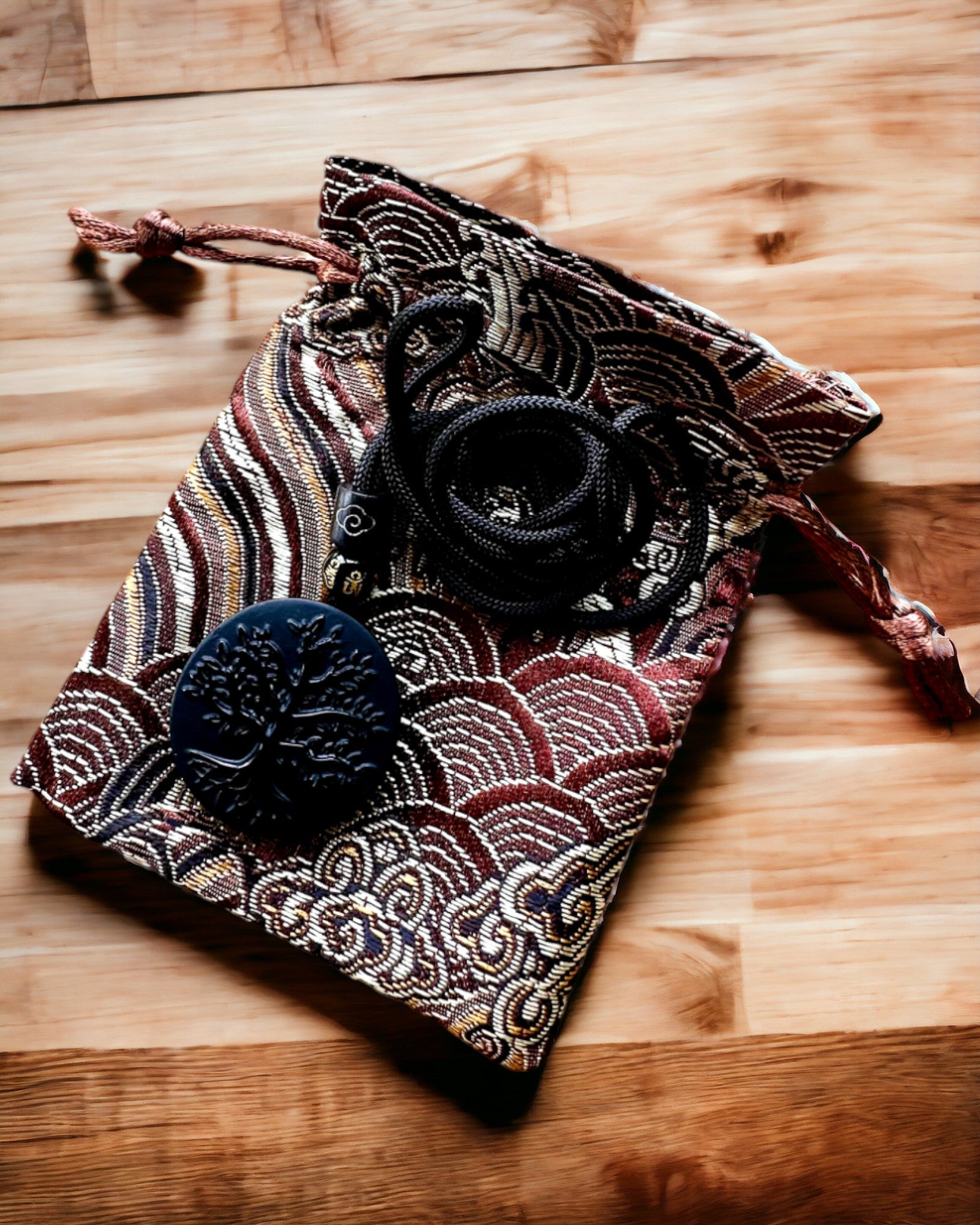 Collier "Arbre de Vie" en Obsidienne - personnalisation avec gravure