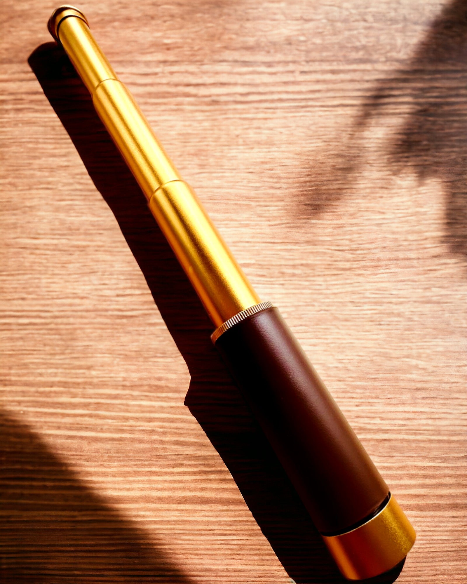 Monokular Explorer 25x30 - Tragbares, faltbares Handteleskop, personalisierbar mit Gravur