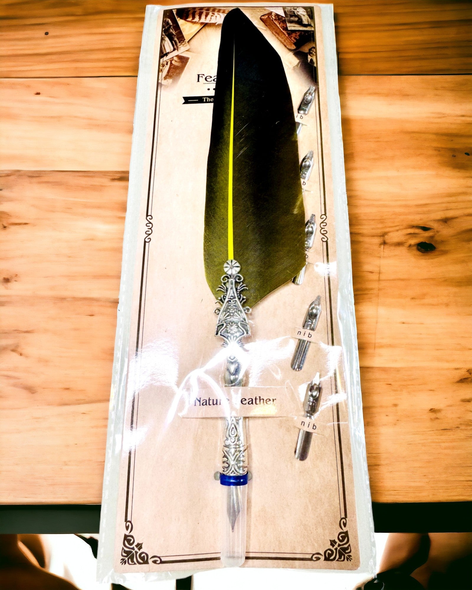 Vintage Calligraphy Pen with Natural Goose Feather – Ideal Gift for Mother's Day or Teacher's Day. Engraving