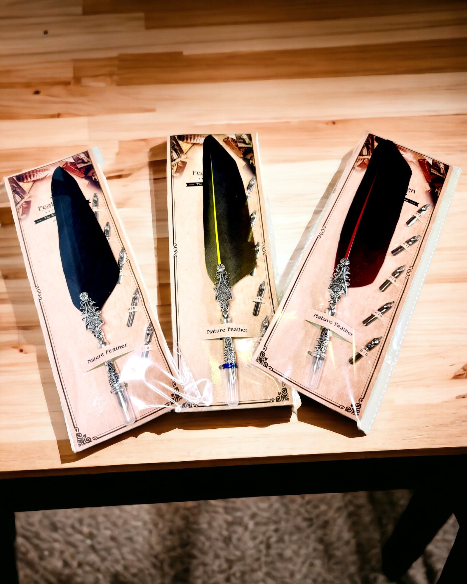 Vintage Calligraphy Pen with Natural Goose Feather – Ideal Gift for Mother's Day or Teacher's Day. Engraving