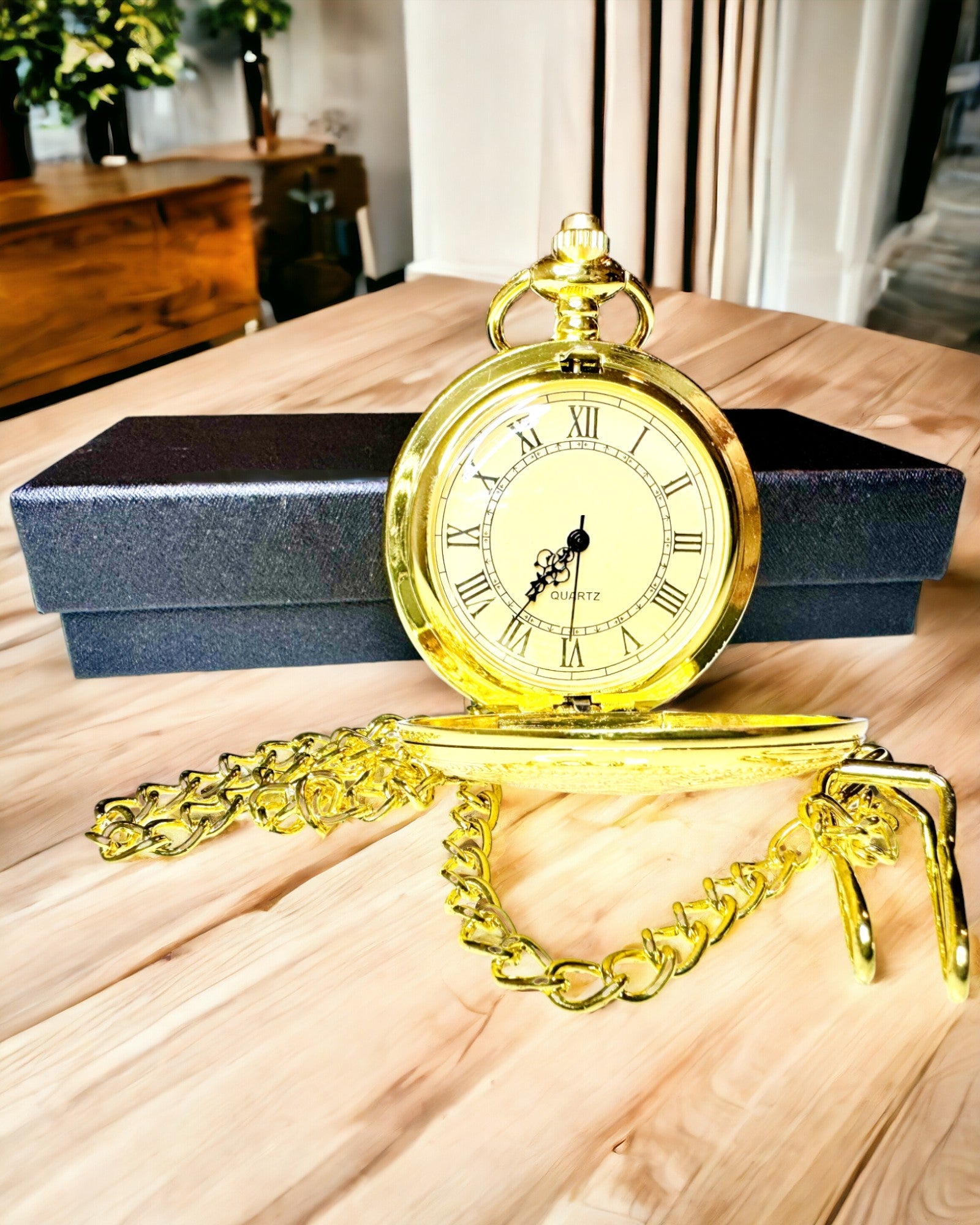 Golden Color Vintage Style Pocket Watch with Engravings – Elegant Men's Accessory, Perfect Gift Idea