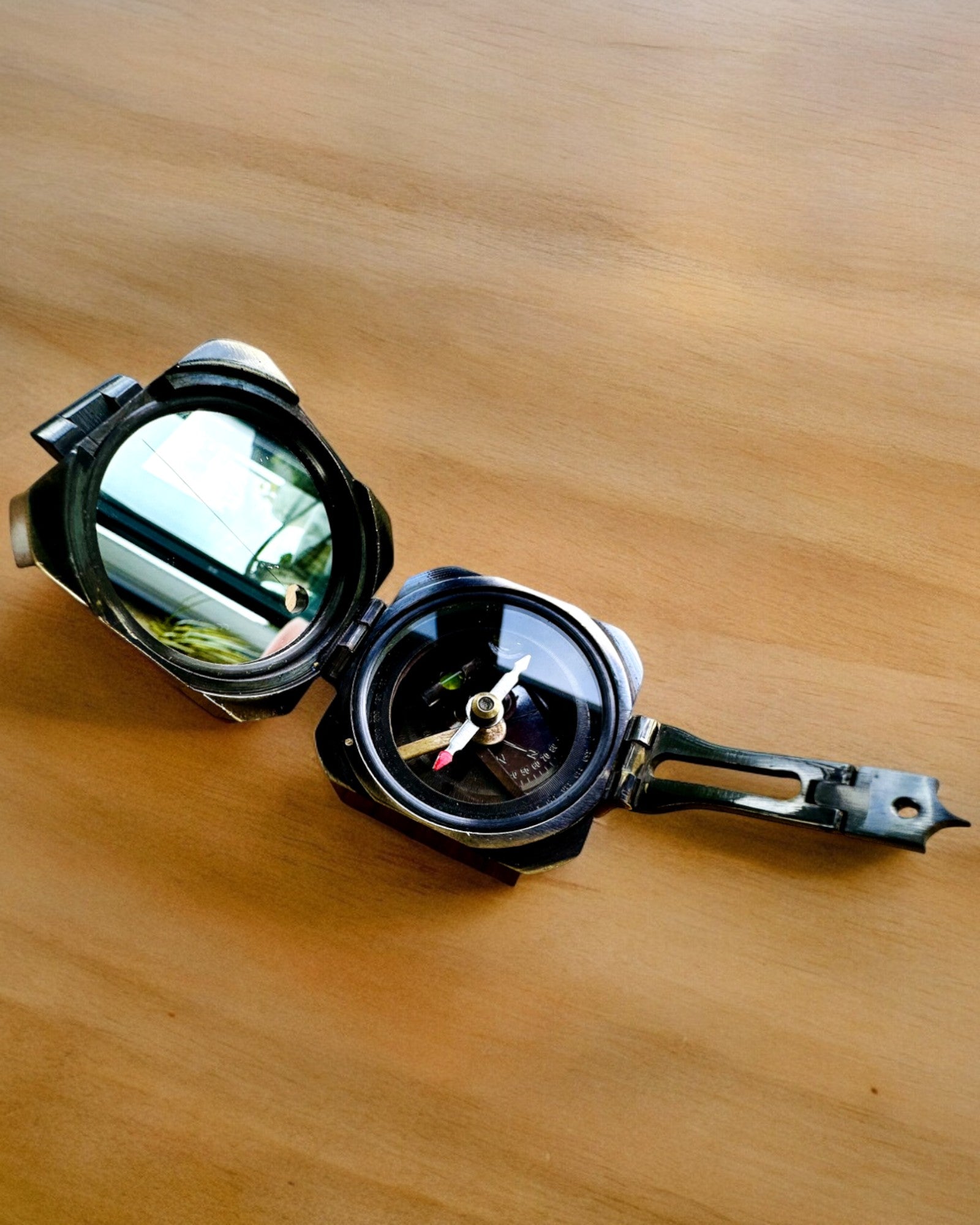 Compas de capitaine "Navigator" solide et premium - avec option de personnalisation par gravure