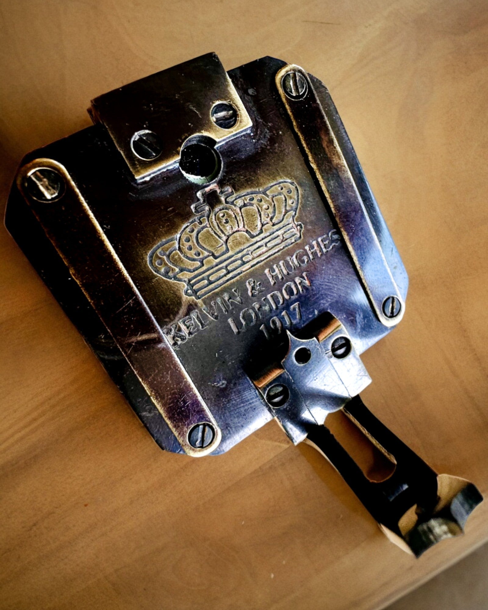 Compas de capitaine "Navigator" solide et premium - avec option de personnalisation par gravure